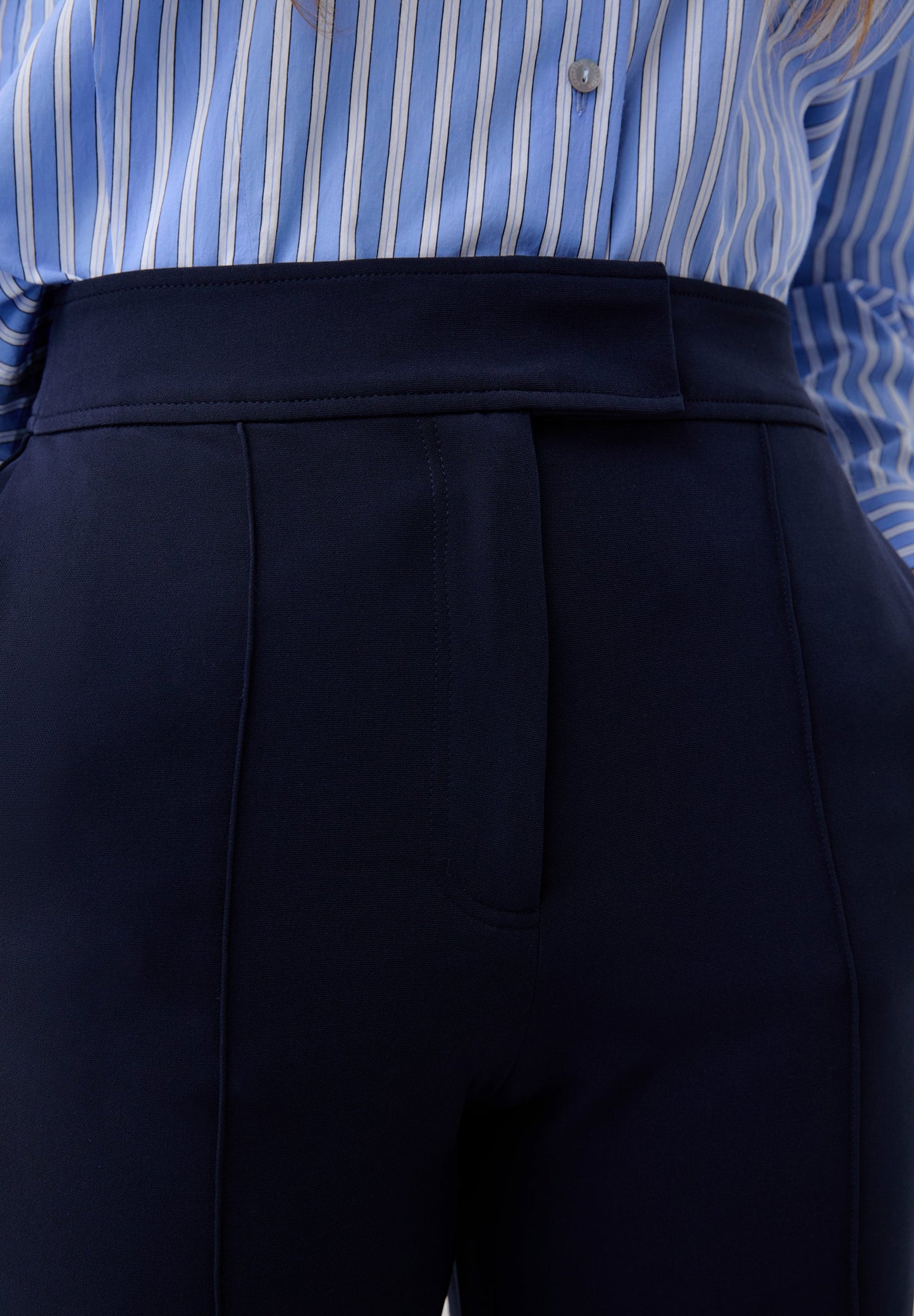 TROUSERS WITH SEAM DETAIL