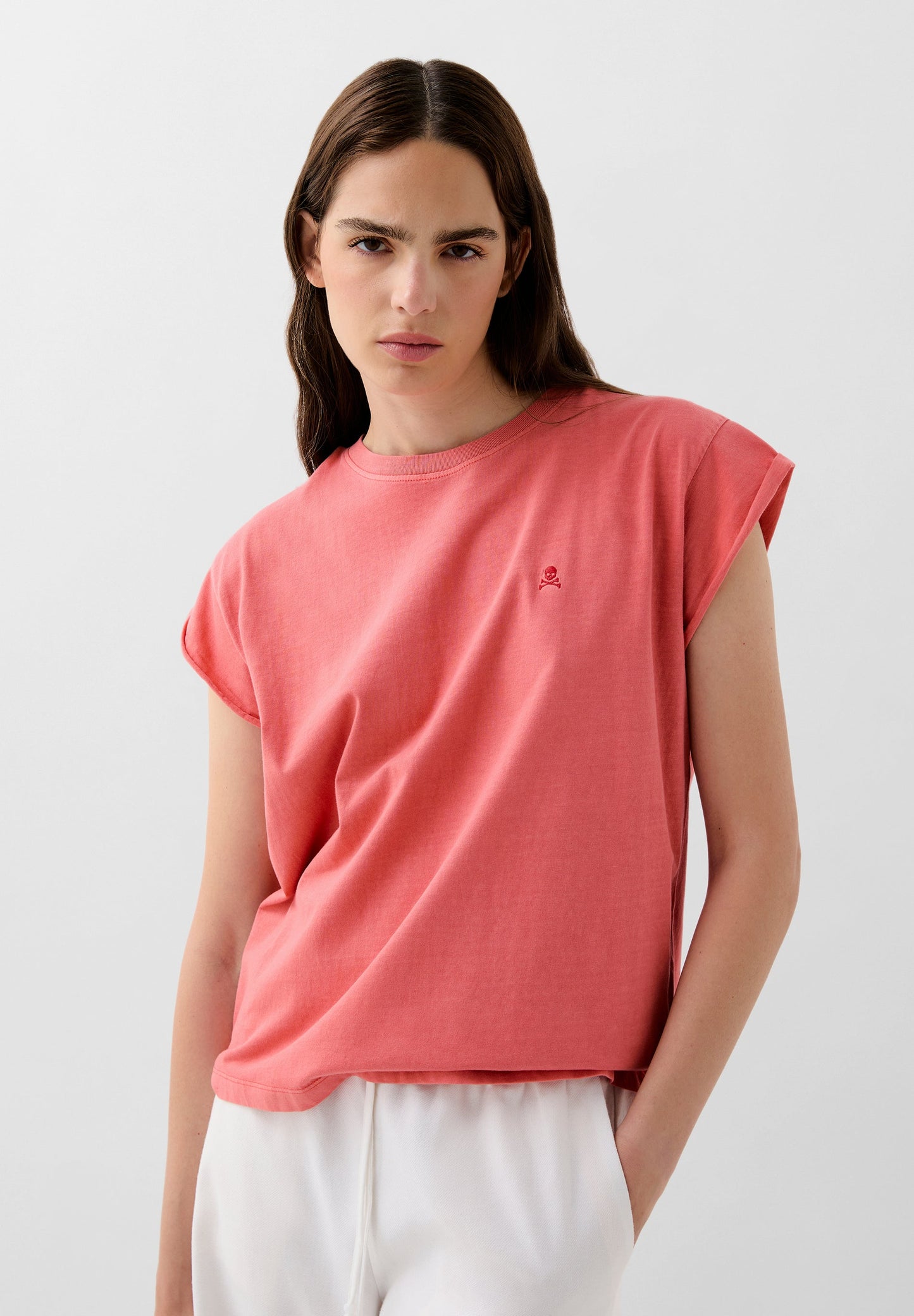 T-SHIRT WITH MATCHING EMBROIDERED SKULL