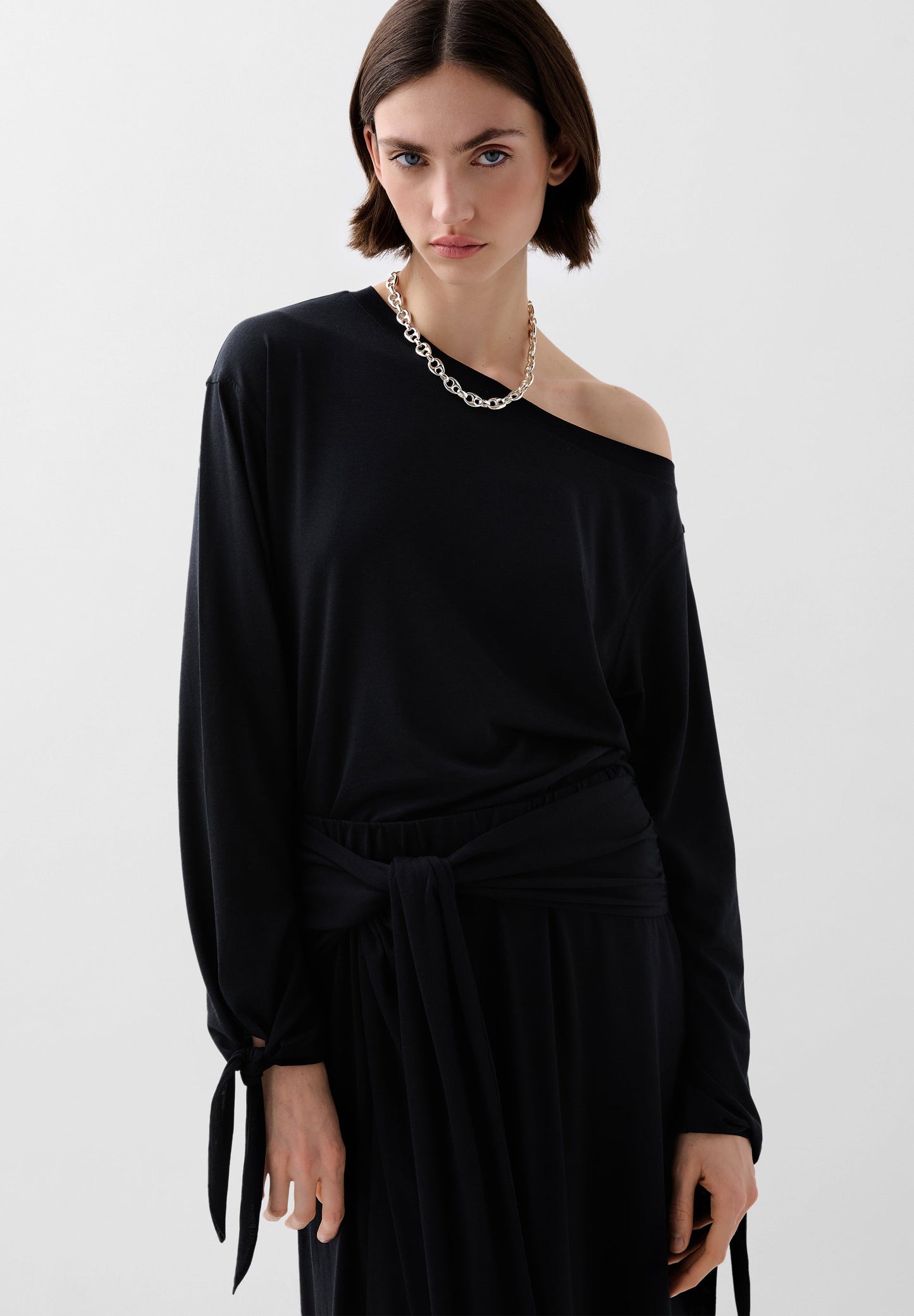 ASYMMETRIC TIE BLOUSE