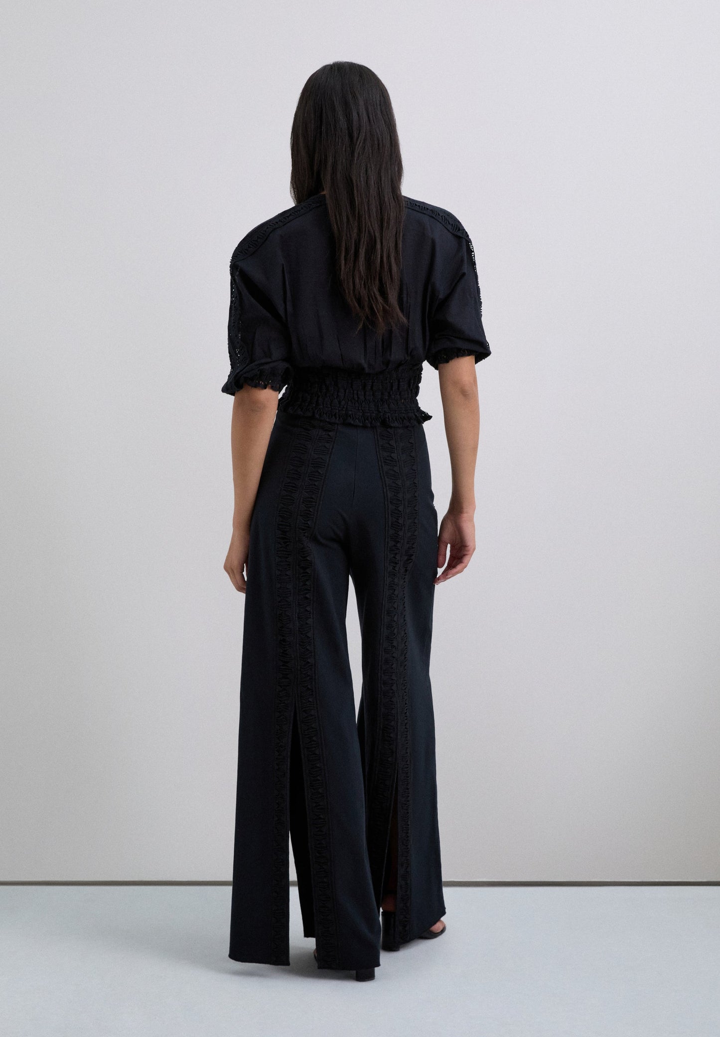TROUSERS WITH EMBROIDERED DETAIL