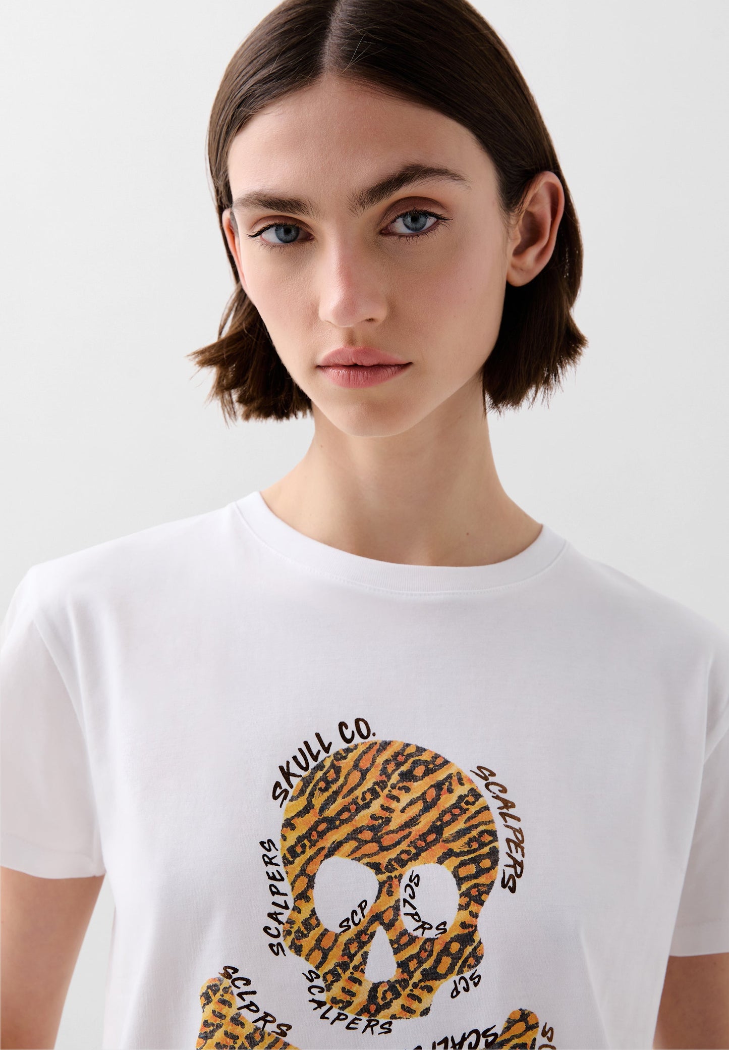 ANIMAL PRINT SKULL T-SHIRT