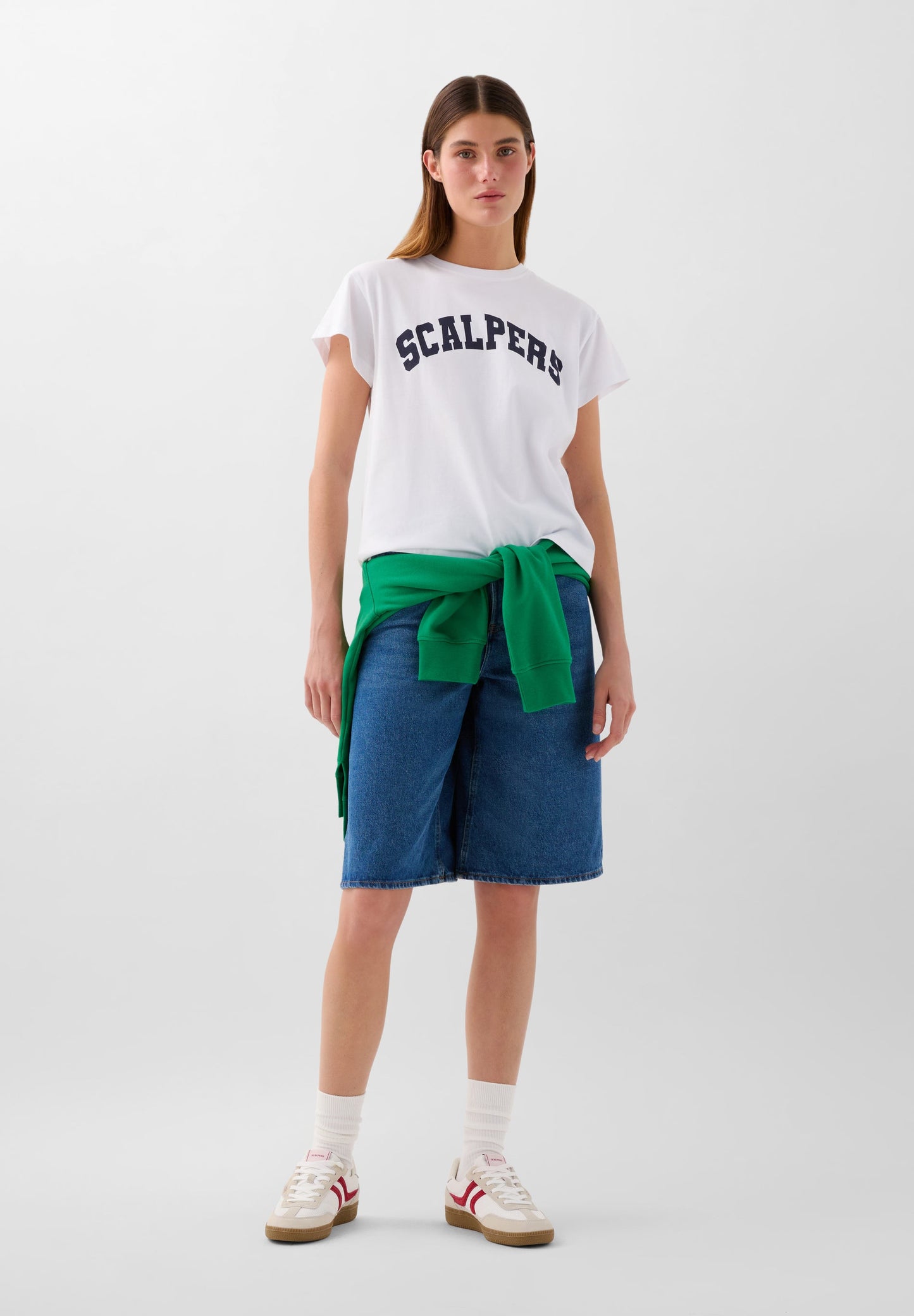 T-SHIRT WITH FRONT LOGO PRINT