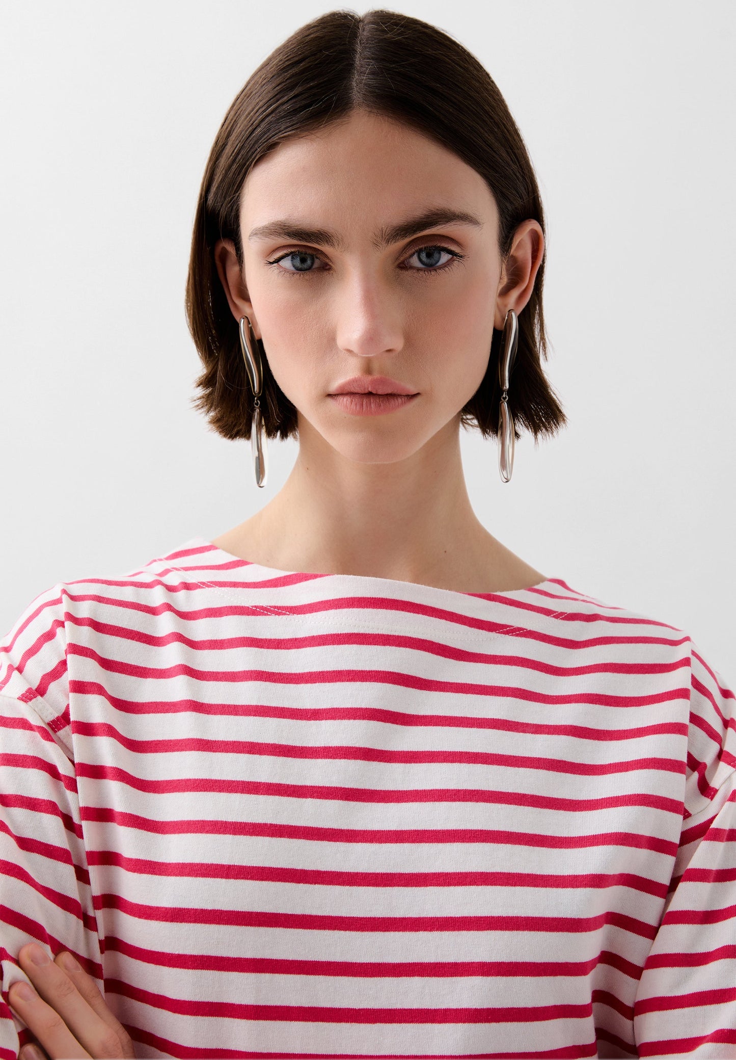 RELAXED FIT STRIPED T-SHIRT