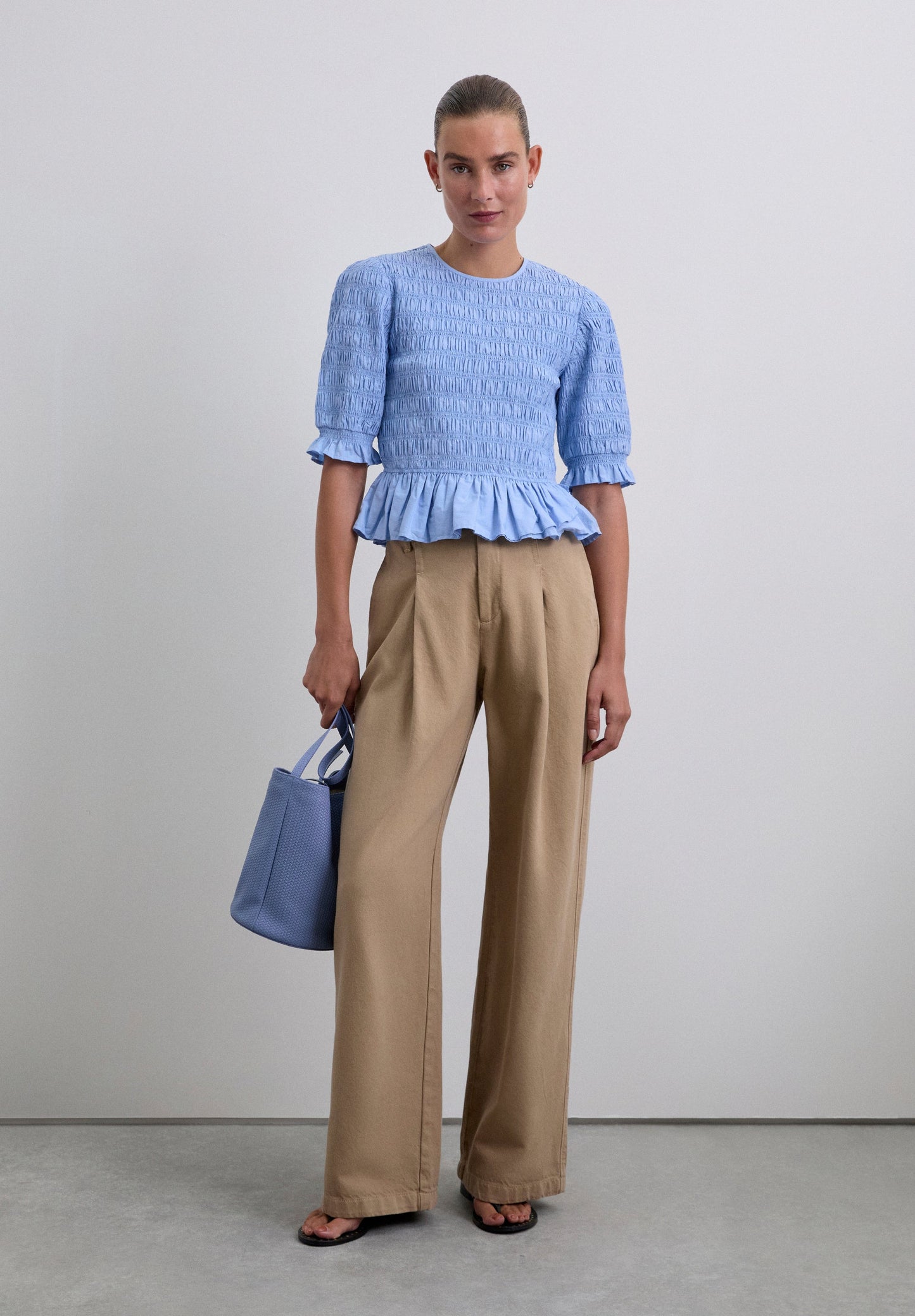 TOP FRUNCIDO MANGA CORTA - Scalpers