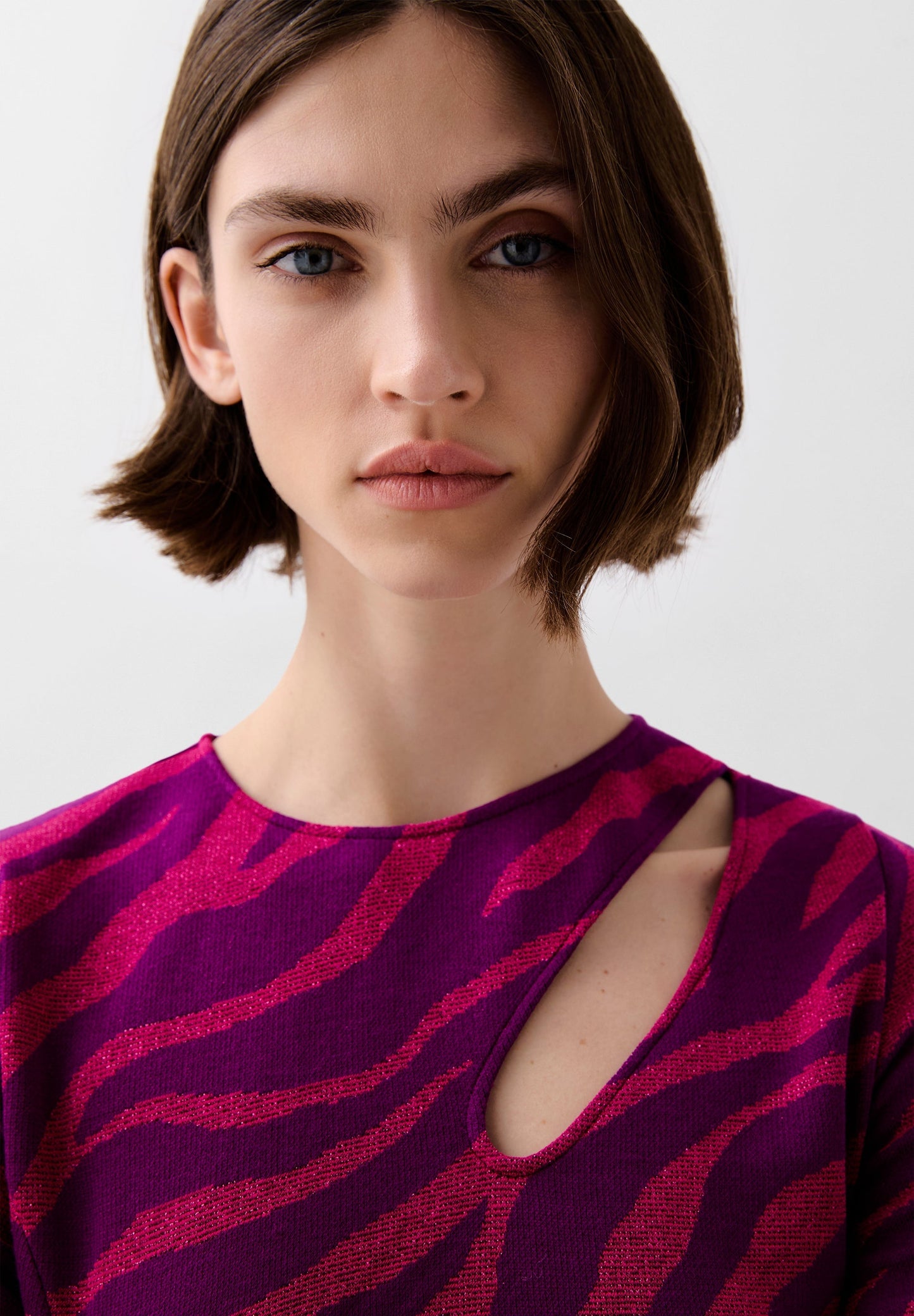 ANIMAL PRINT DRESS WITH SLITS