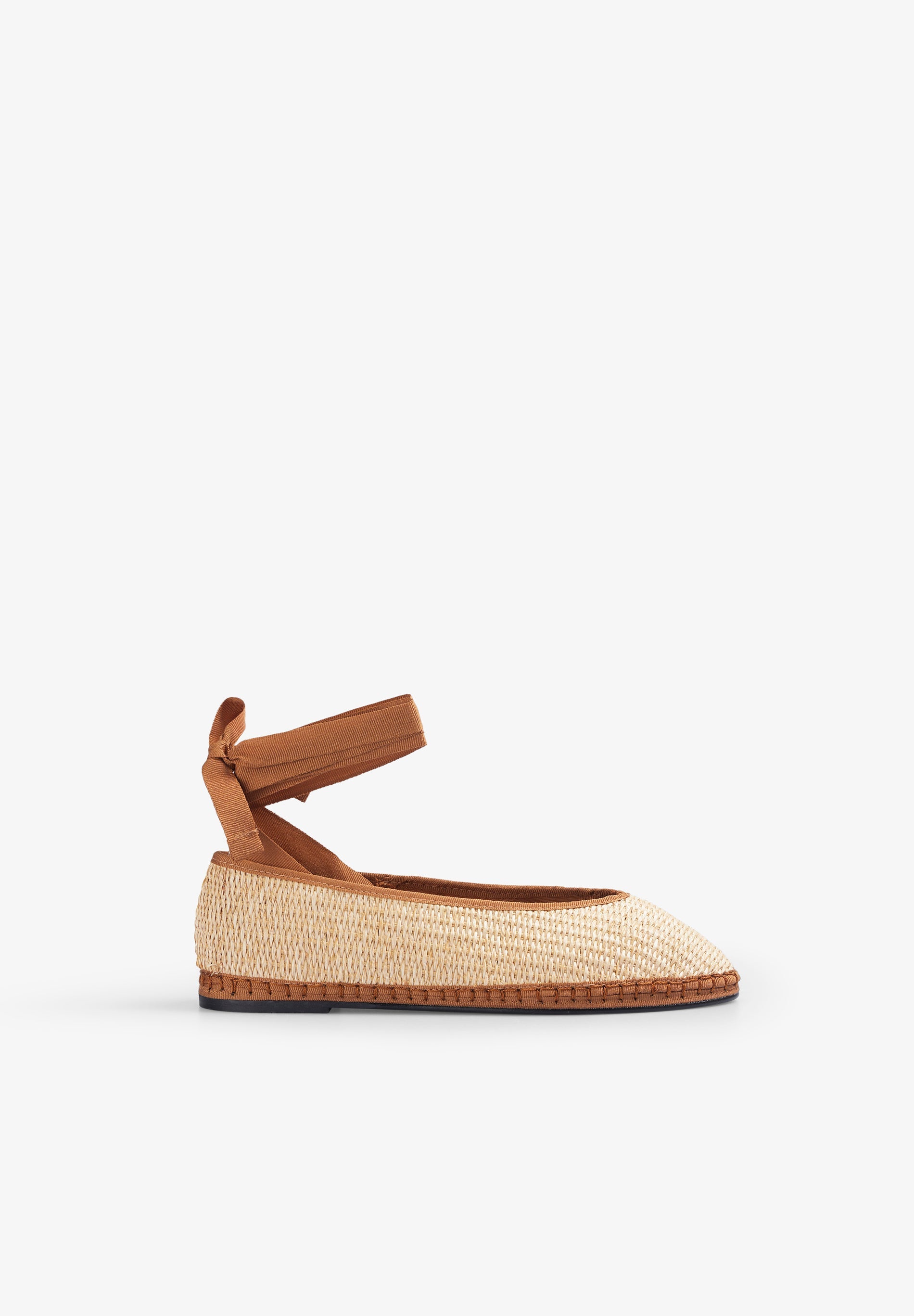 RAFFIA SLIPPERS WITH BOW