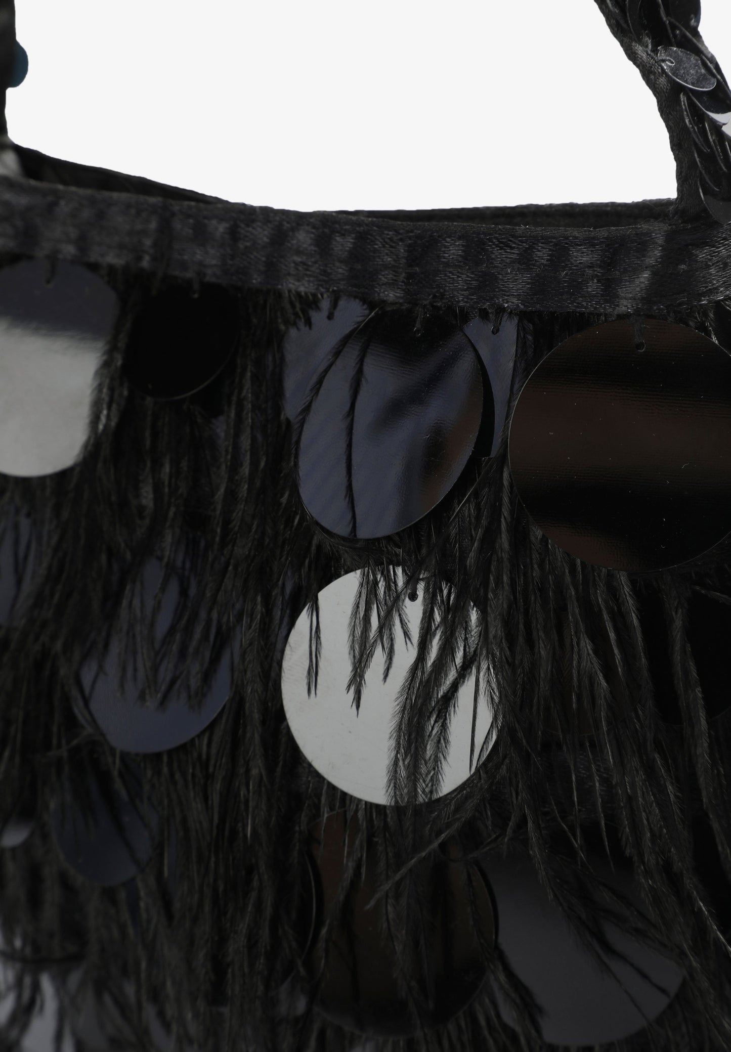 BAG WITH FEATHERS AND SEQUINS