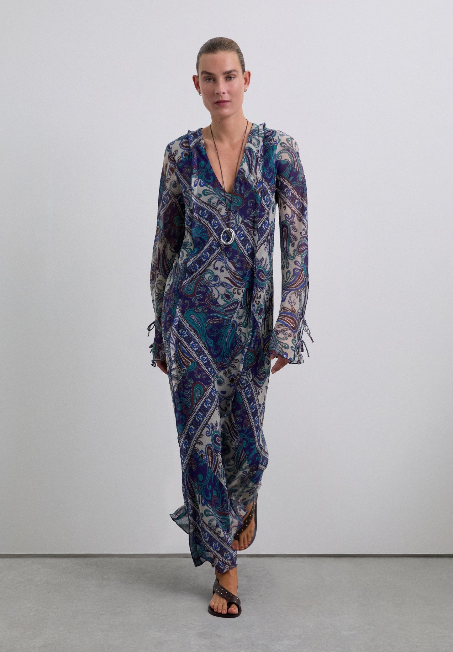LONG FLOWING PAISLEY DRESS