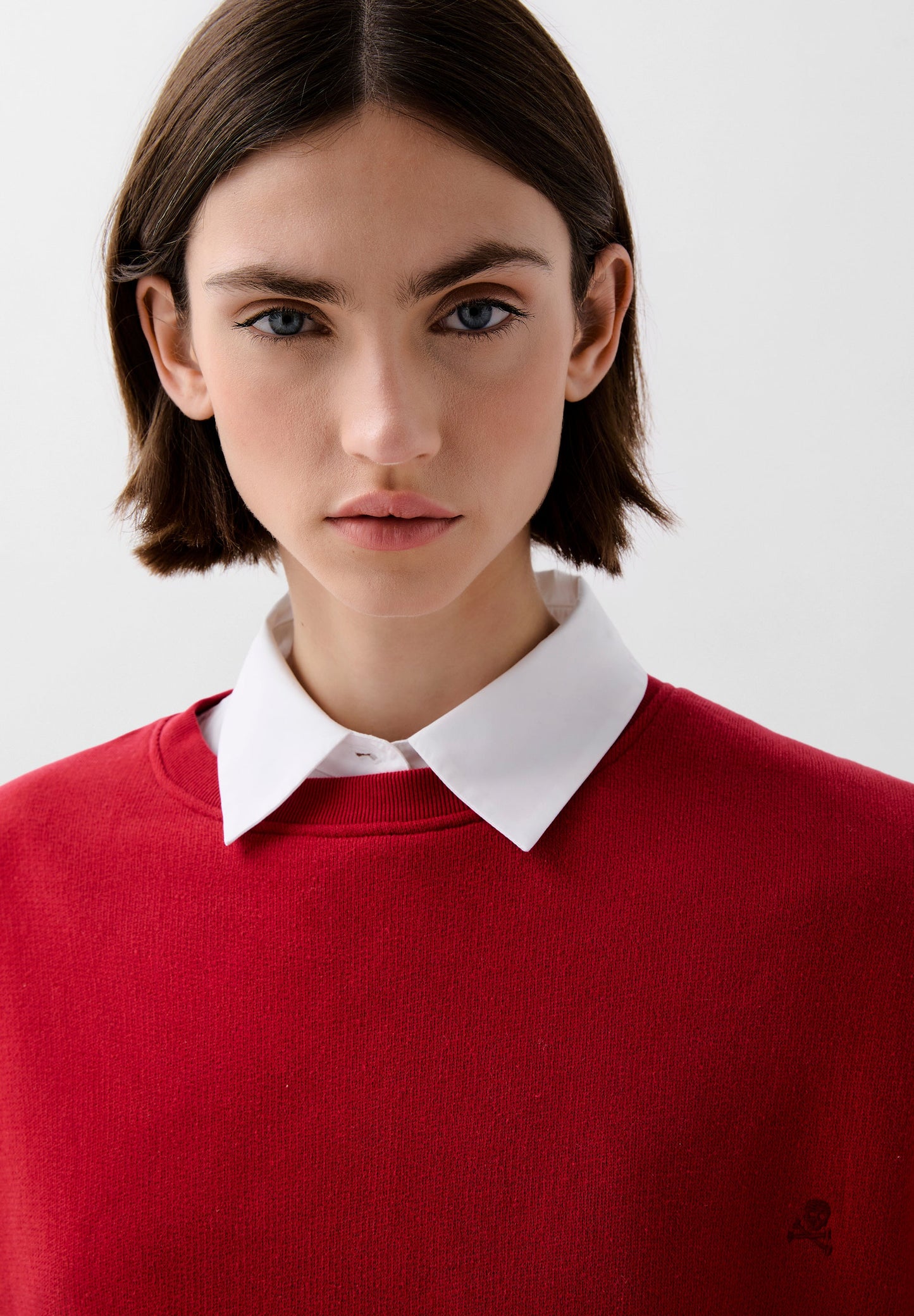 SWEATSHIRT WITH EMBROIDERED SKULL