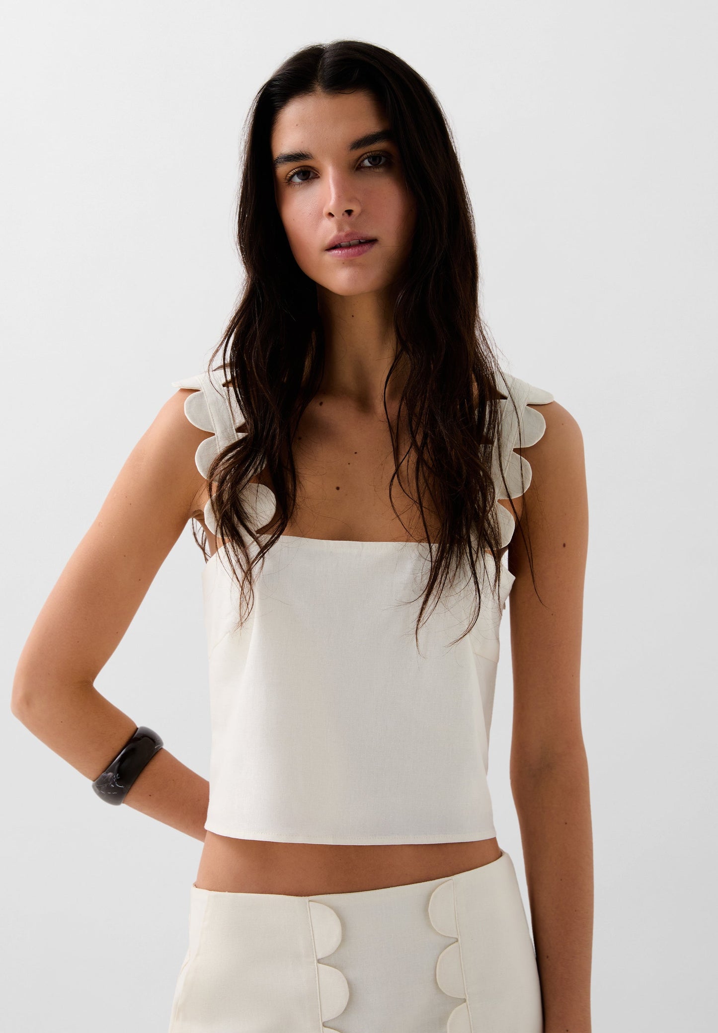 LINEN TOP WITH STRAPS