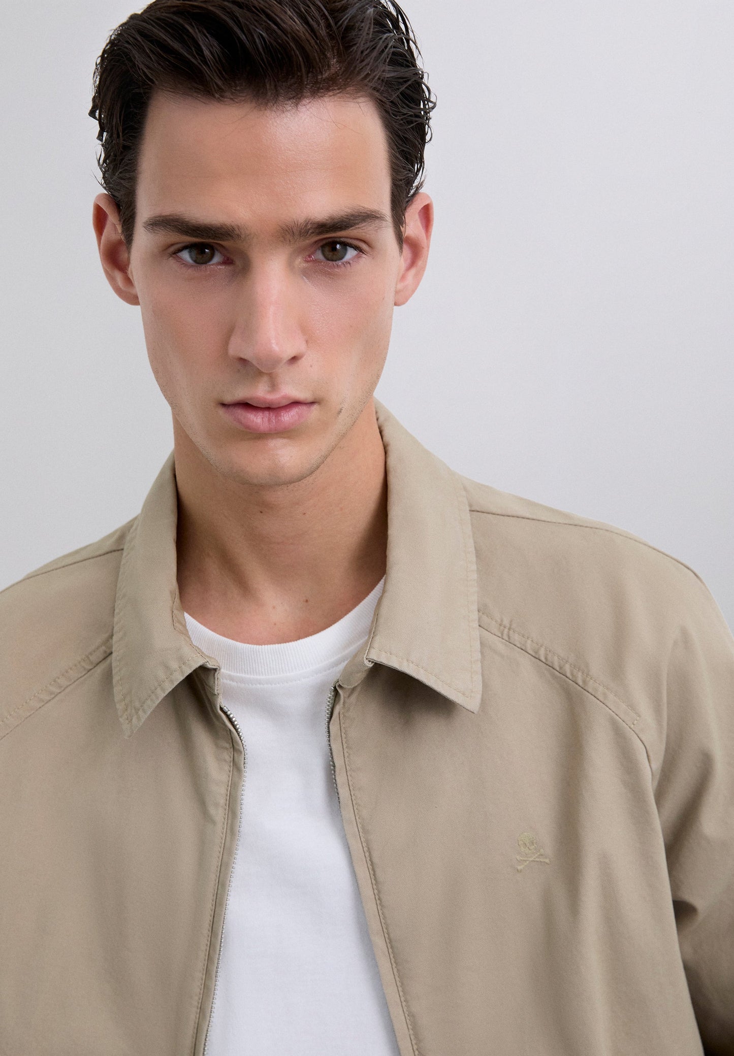 CHAQUETA BOMBER CALAVERA