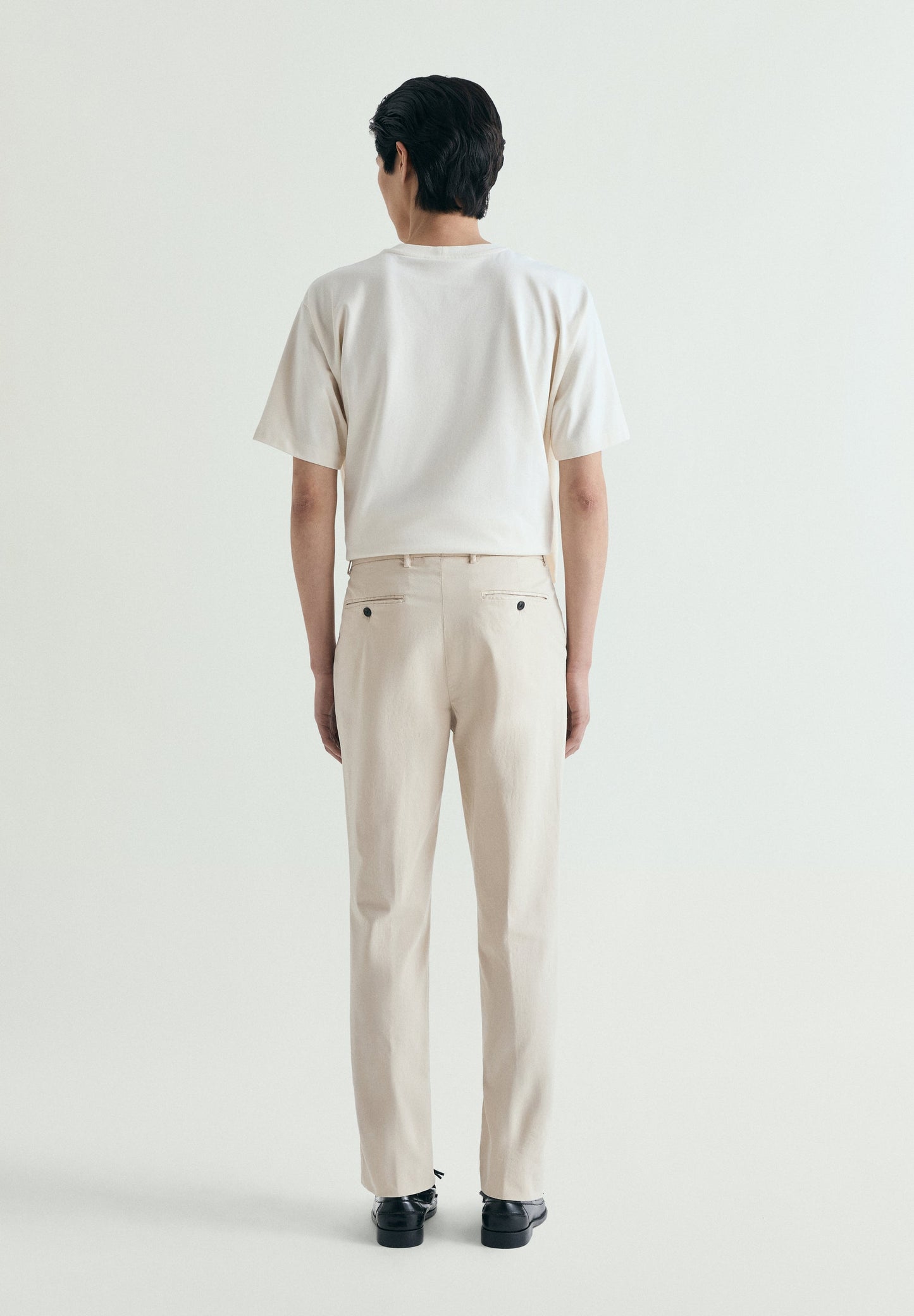 CHINO TROUSERS WITH DARTS