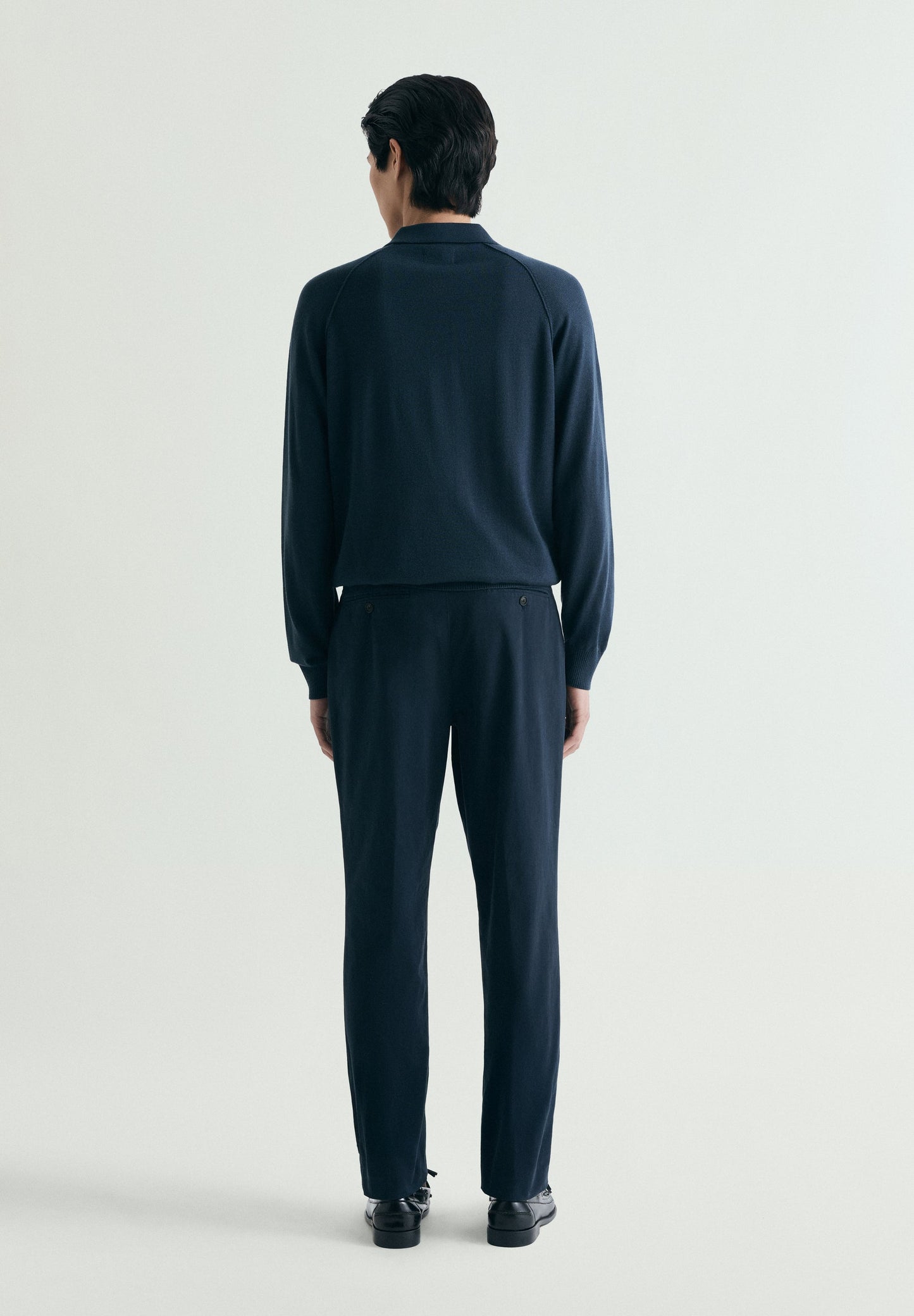 CHINO TROUSERS WITH DARTS