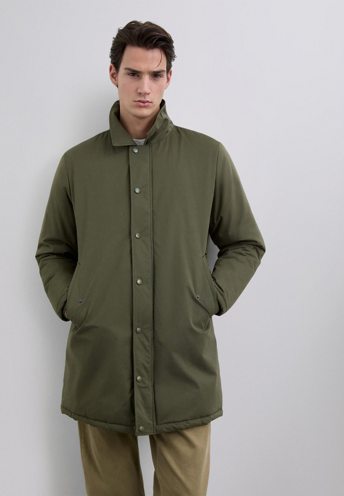 PARKA WITH DETACHABLE HOOD
