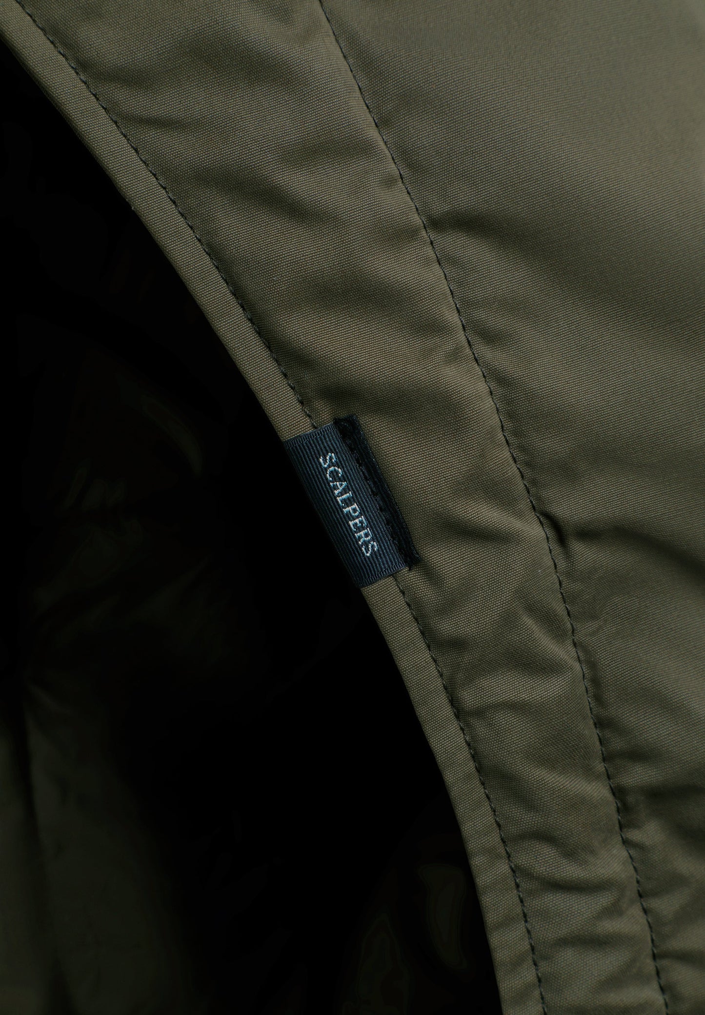 PARKA WITH DETACHABLE HOOD