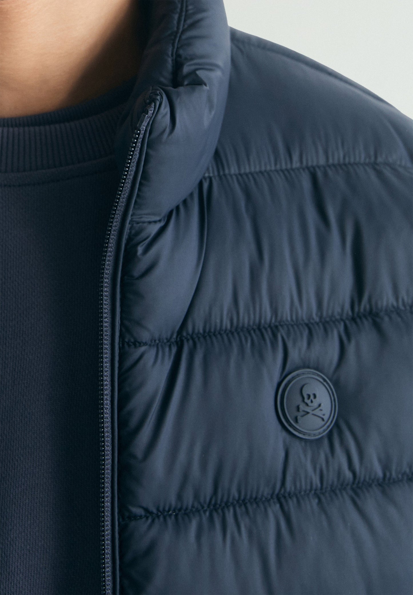 LIGHTWEIGHT PUFFER VEST