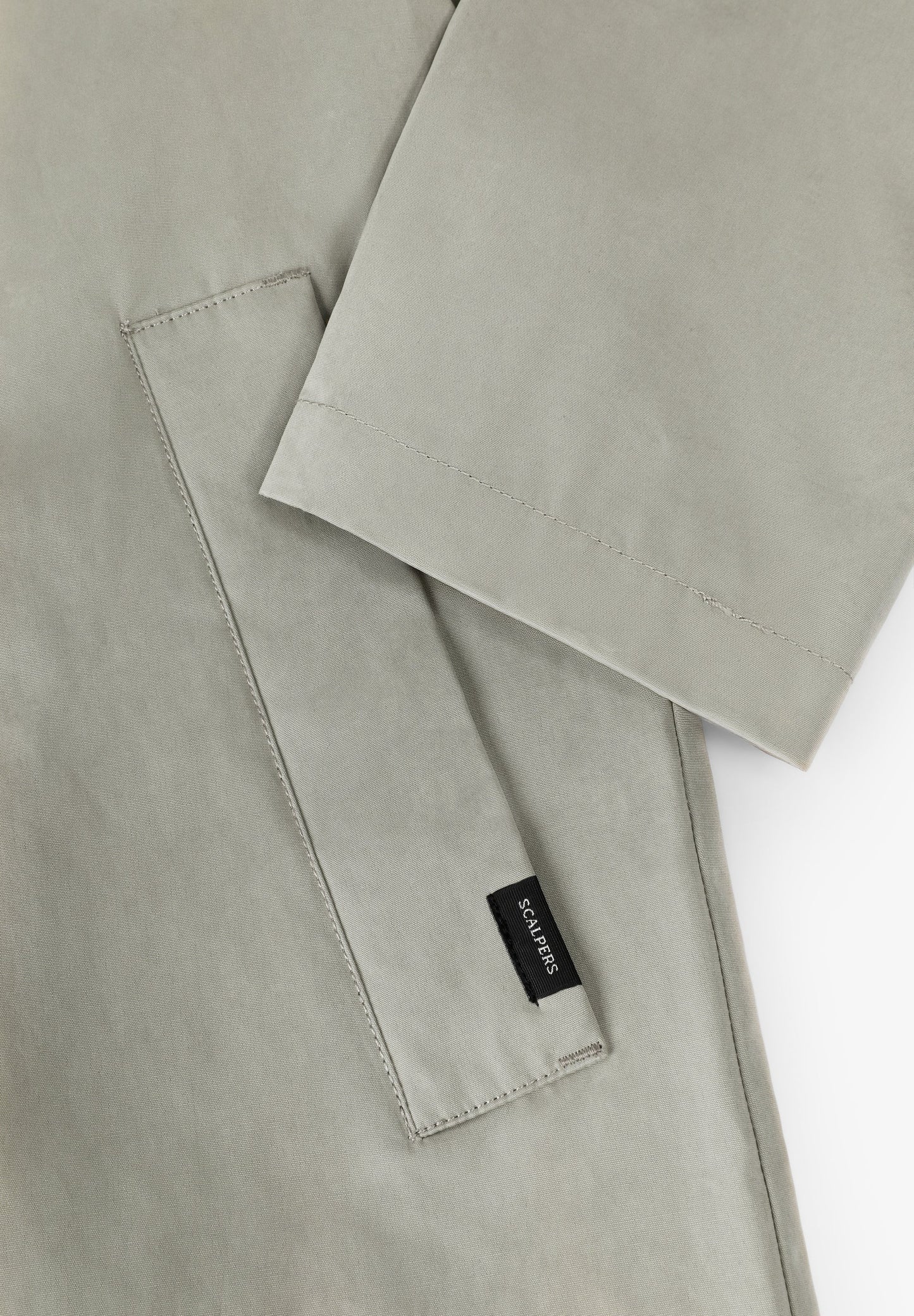 TRENCH COAT WITH SKULL