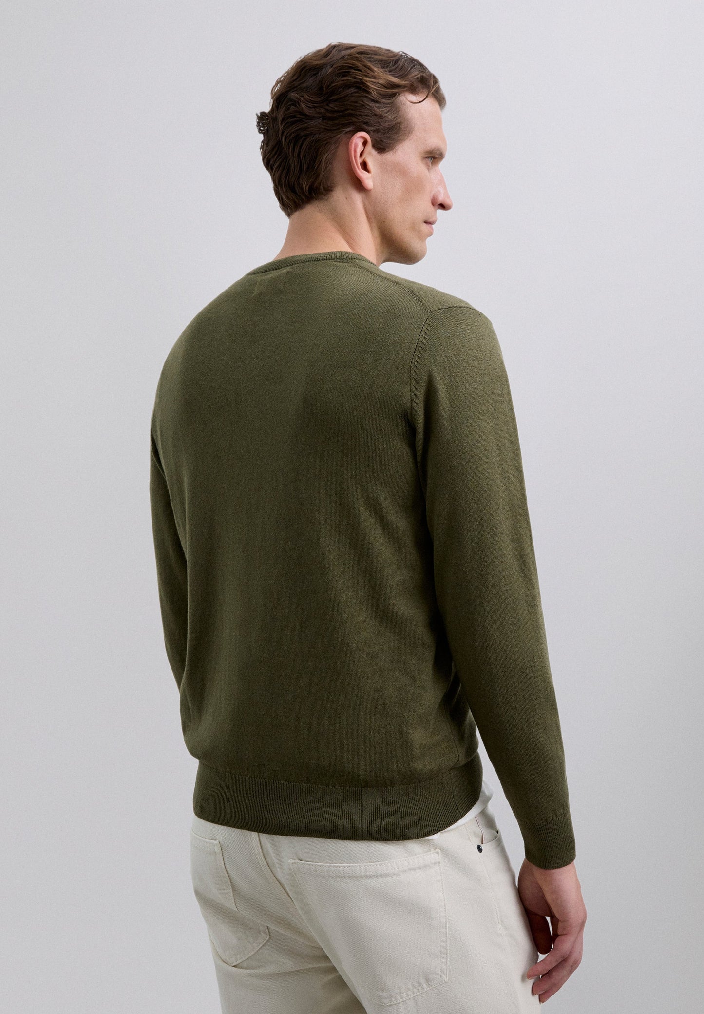 SWEATER WITH EMBROIDERED SKULL