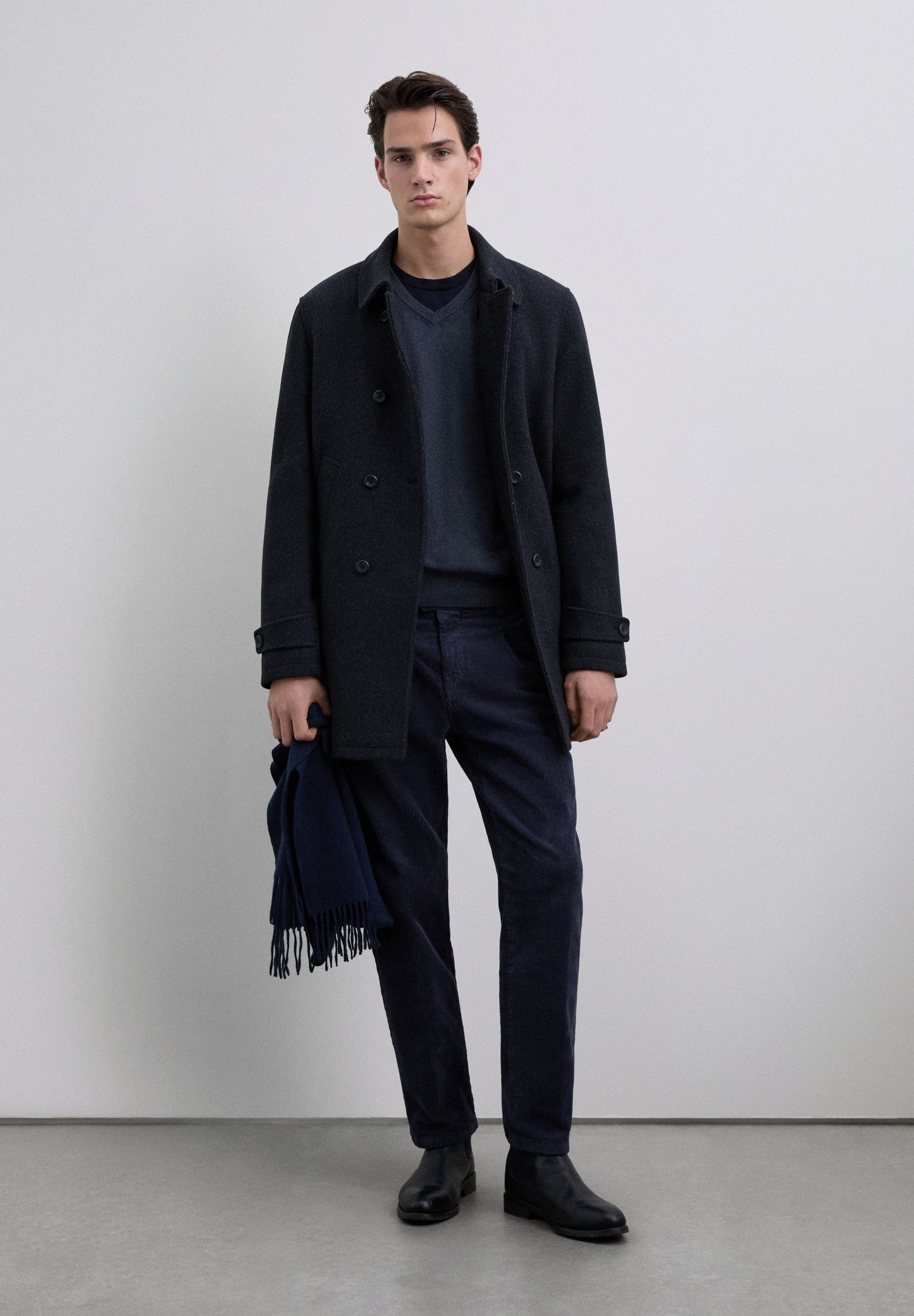 V-NECK SKULL SWEATER