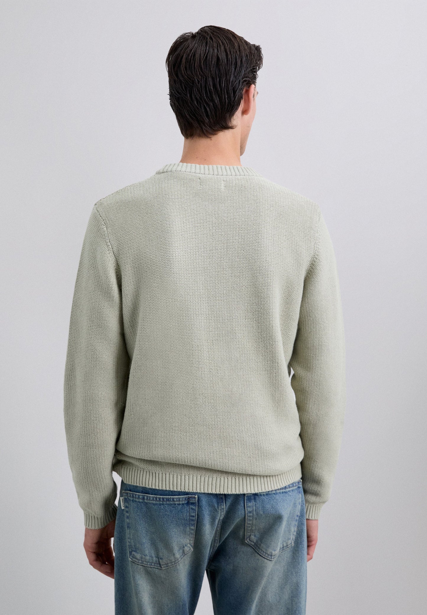 TEXTURED KNIT SWEATER