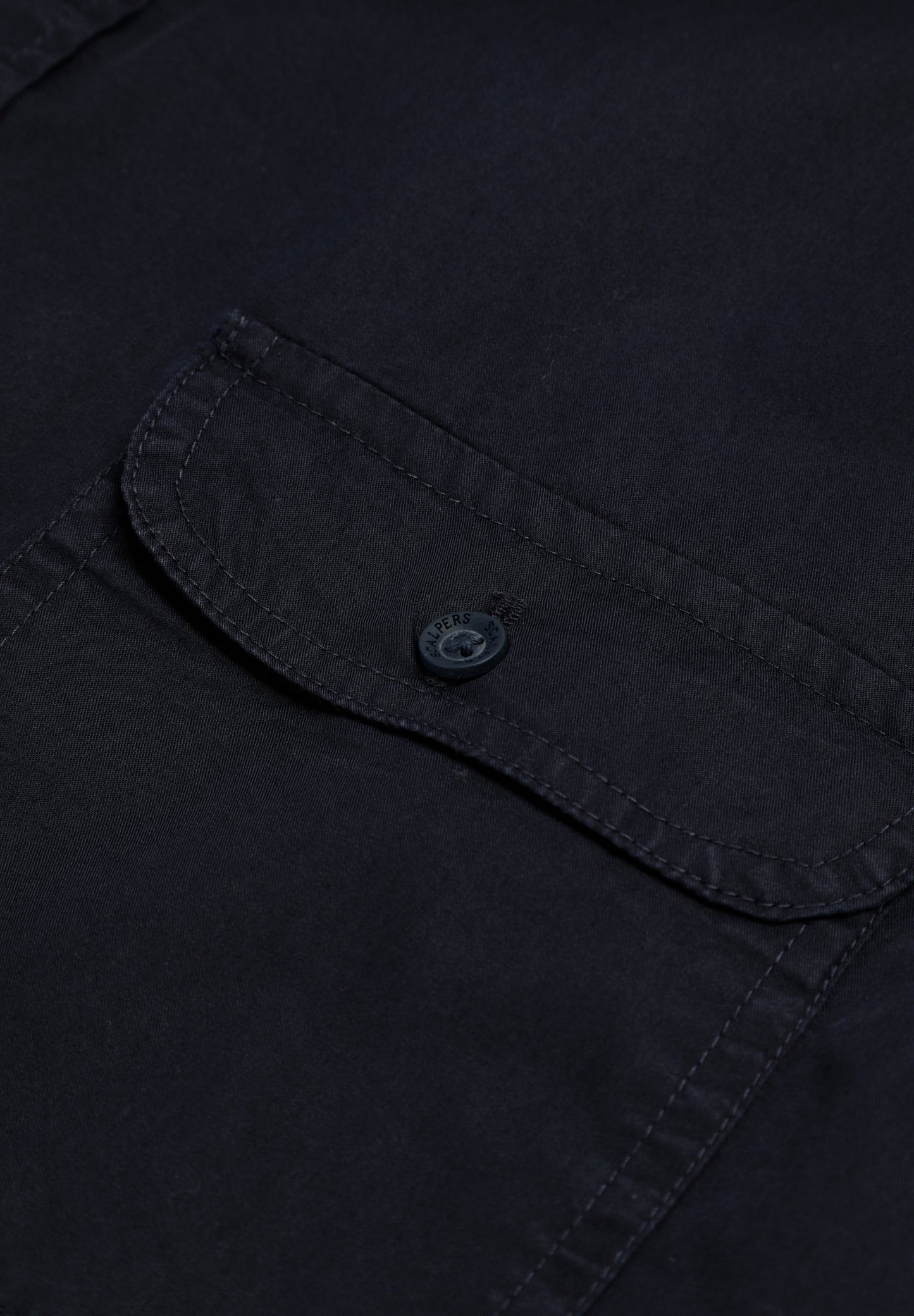 SHIRT WITH POCKETS