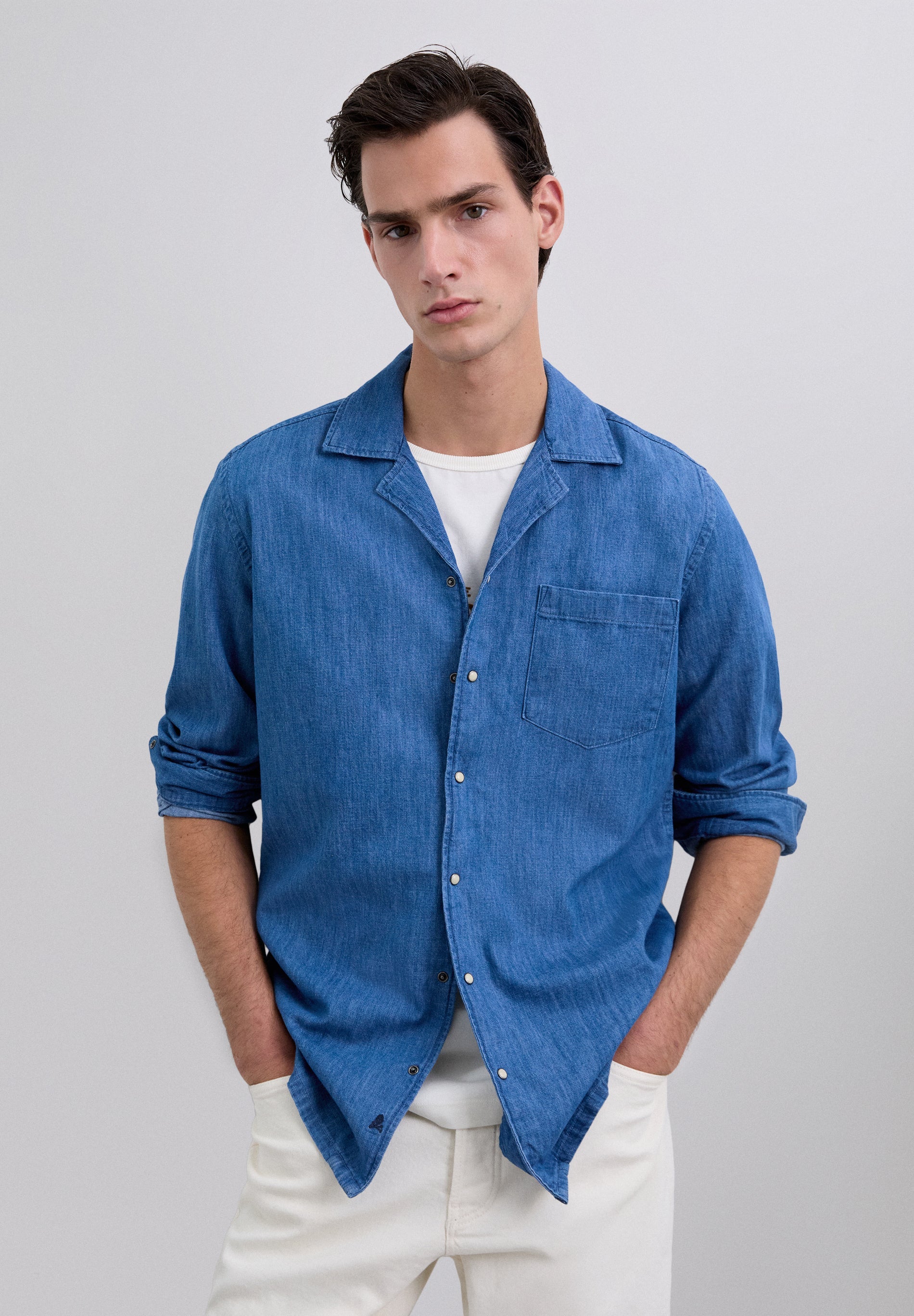 RELAXED DENIM RESORT SHIRT