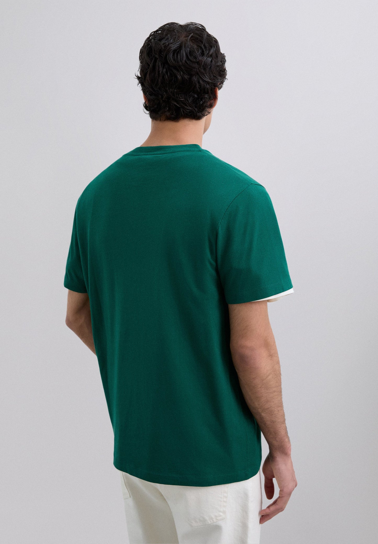 EMBROIDERED SKULL T-SHIRT