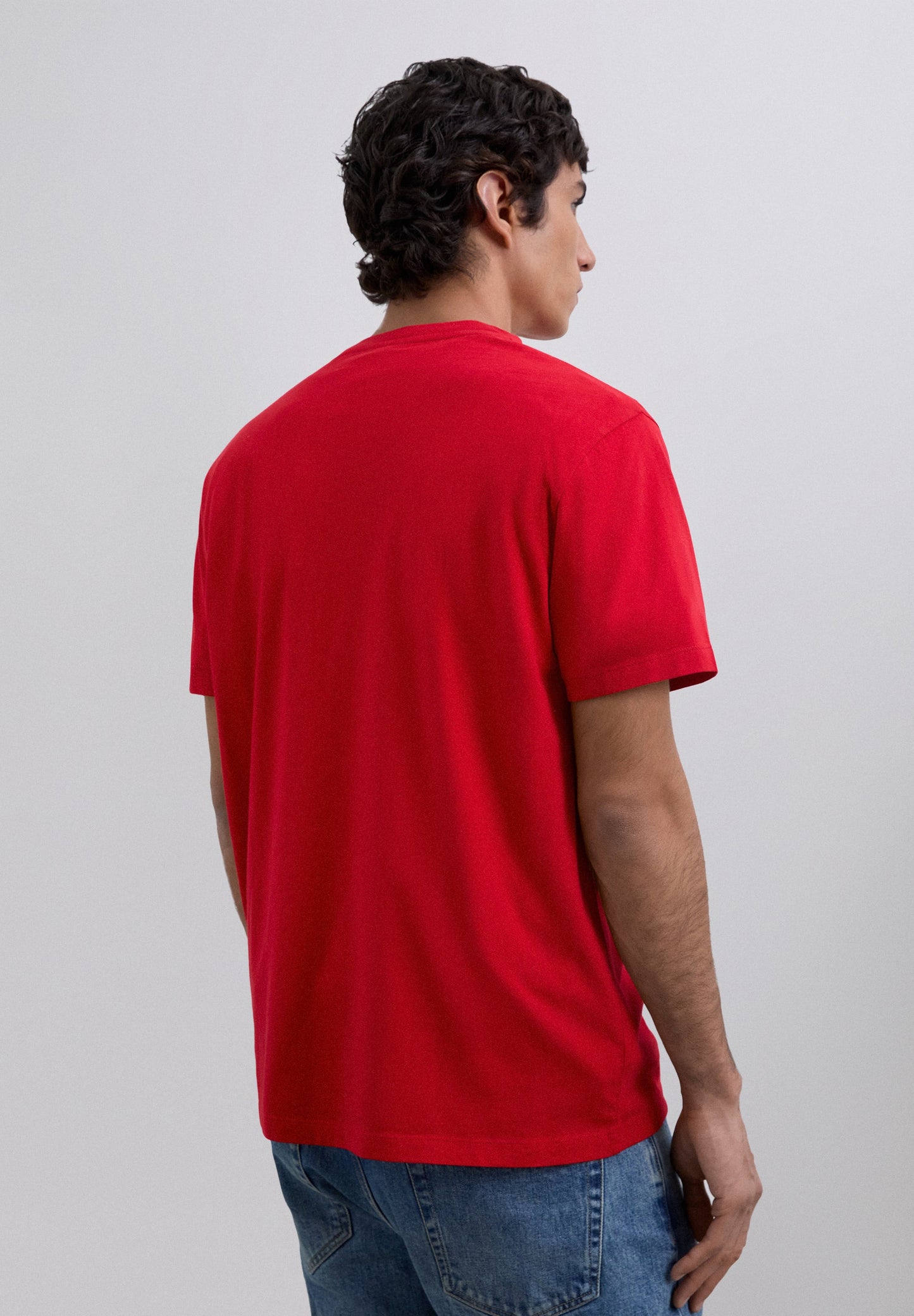 EMBROIDERED SKULL T-SHIRT