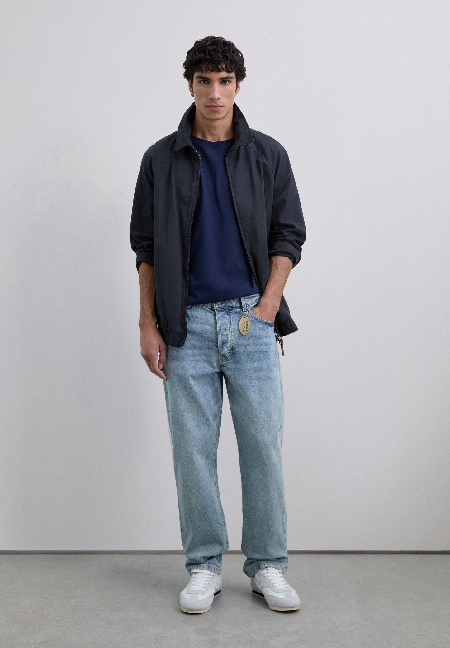 EMBROIDERED LOGO PATCH T-SHIRT