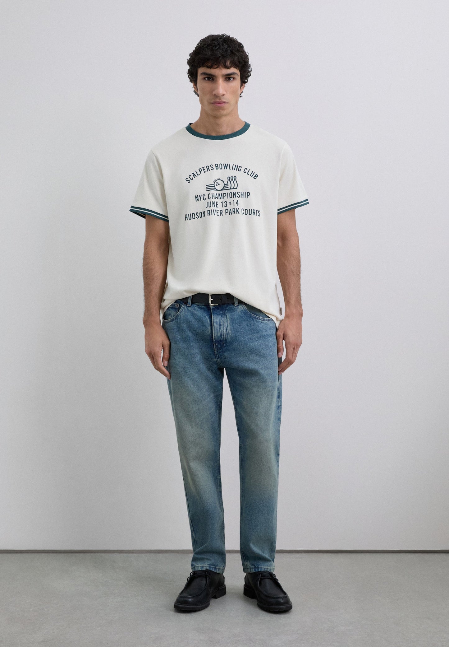 CONTRAST PRINT T-SHIRT