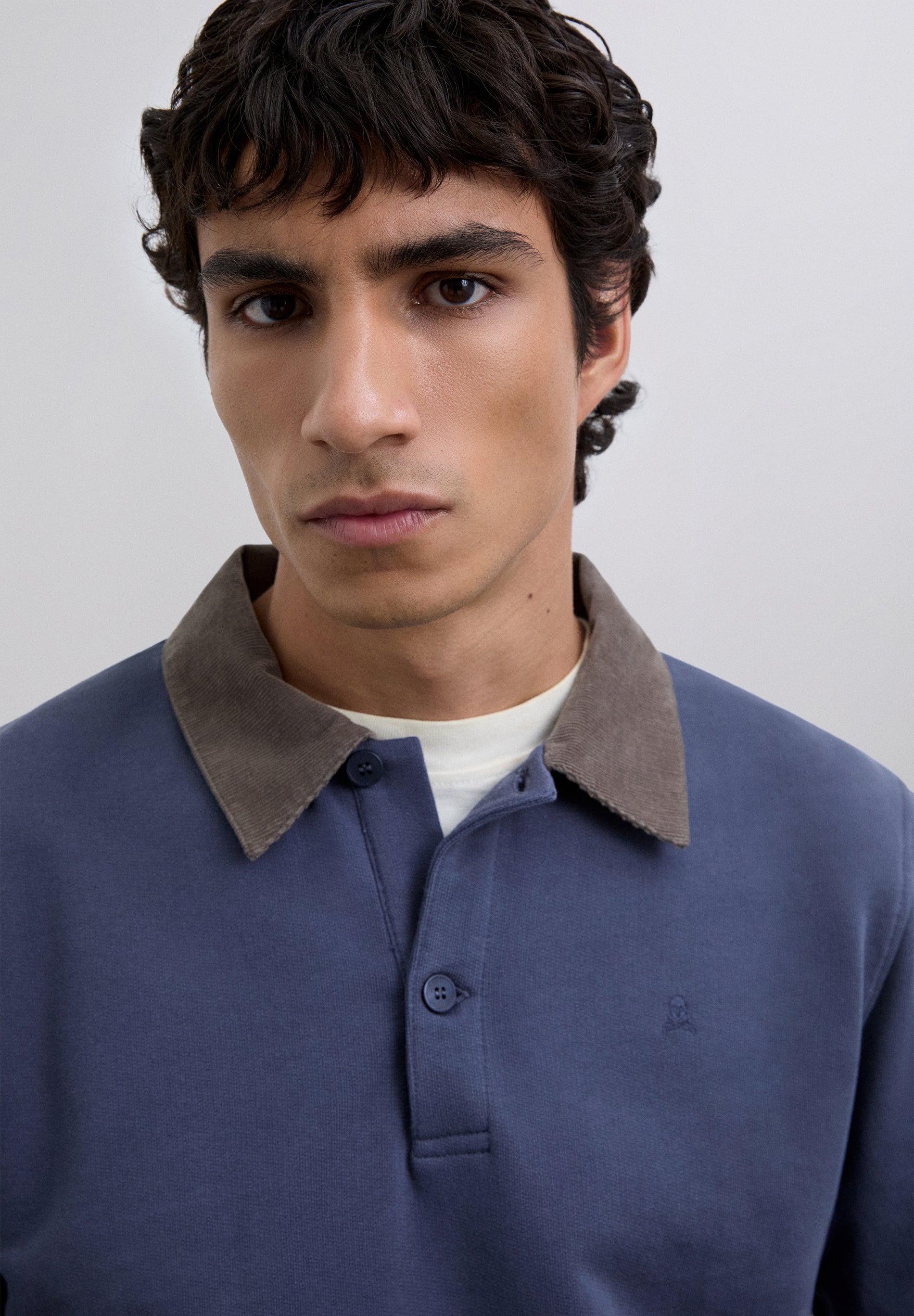 EMBROIDERED POLO SHIRT WITH CORDUROY COLLAR