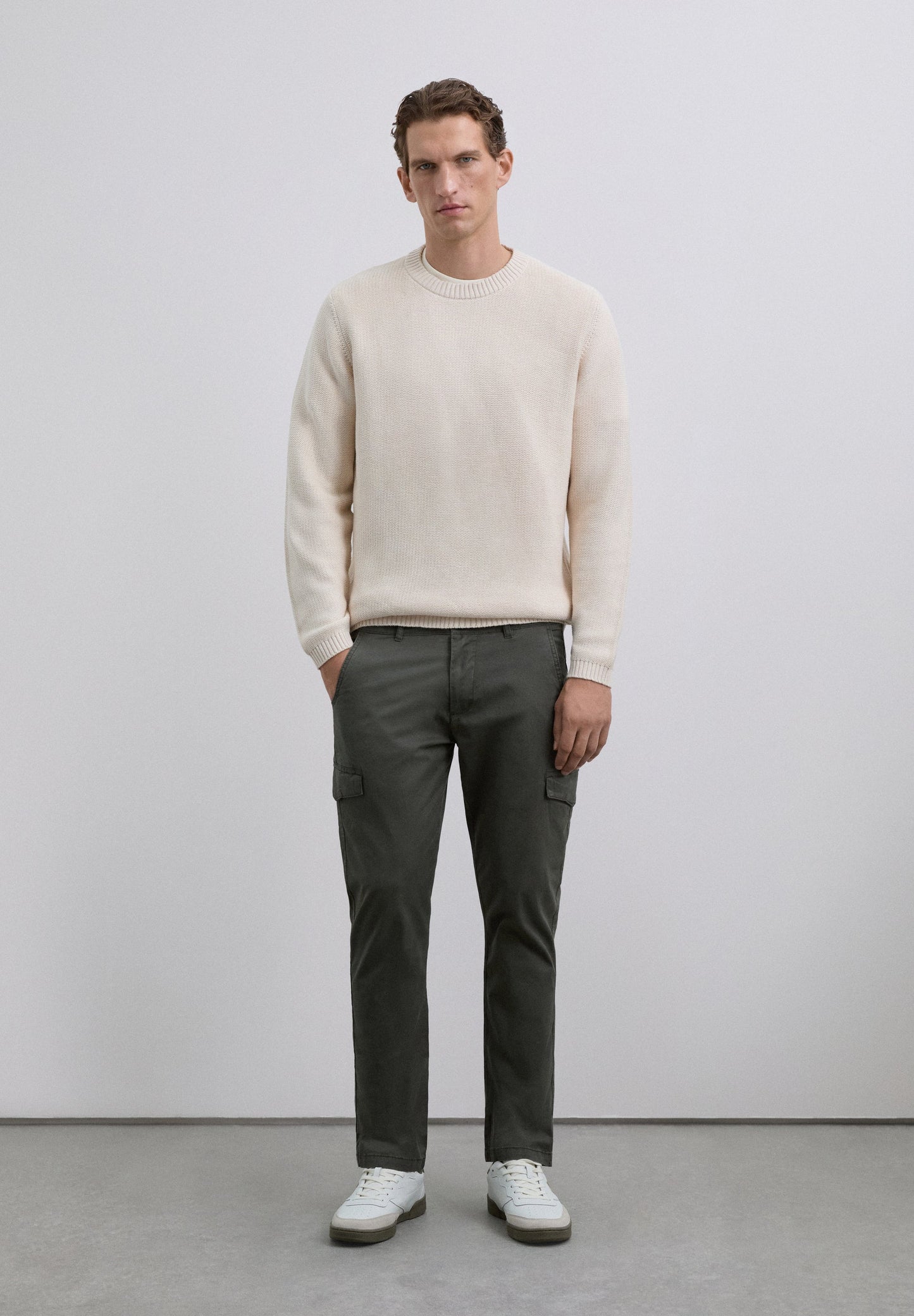 SLIM FIT CARGO TROUSERS