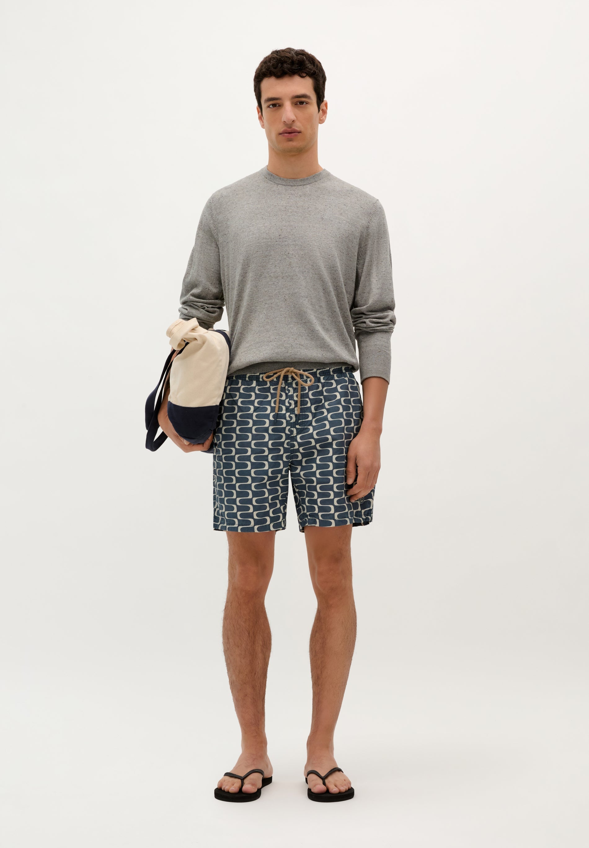 WAVED PRINT SWIMMING TRUNKS