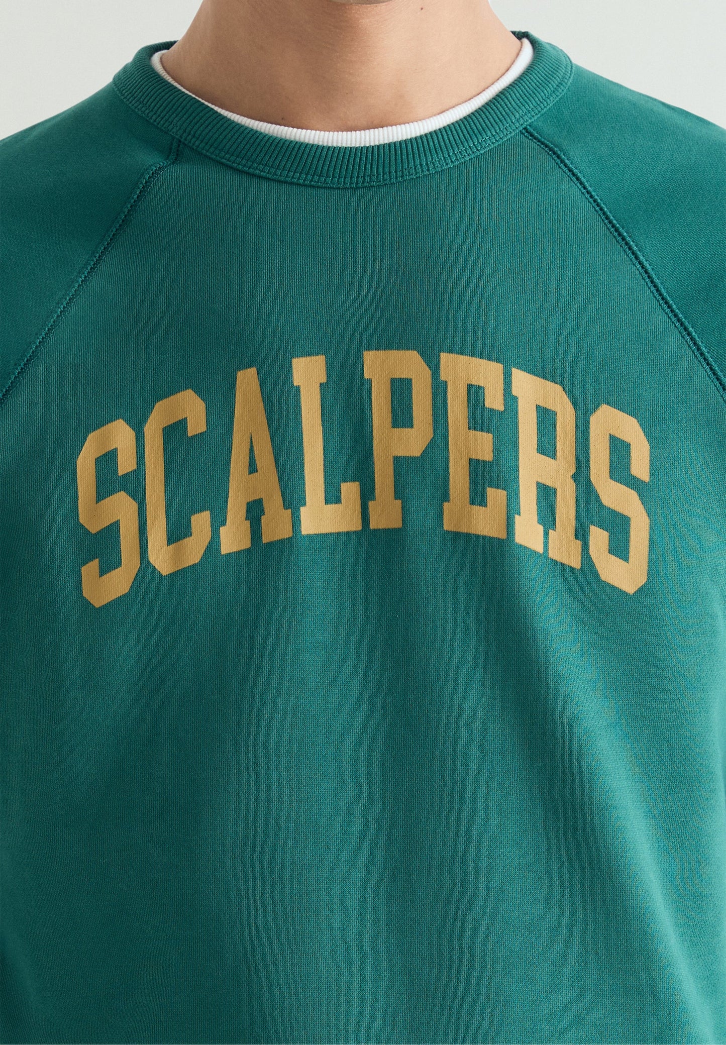 VARISTY PRINT SWEATSHIRT