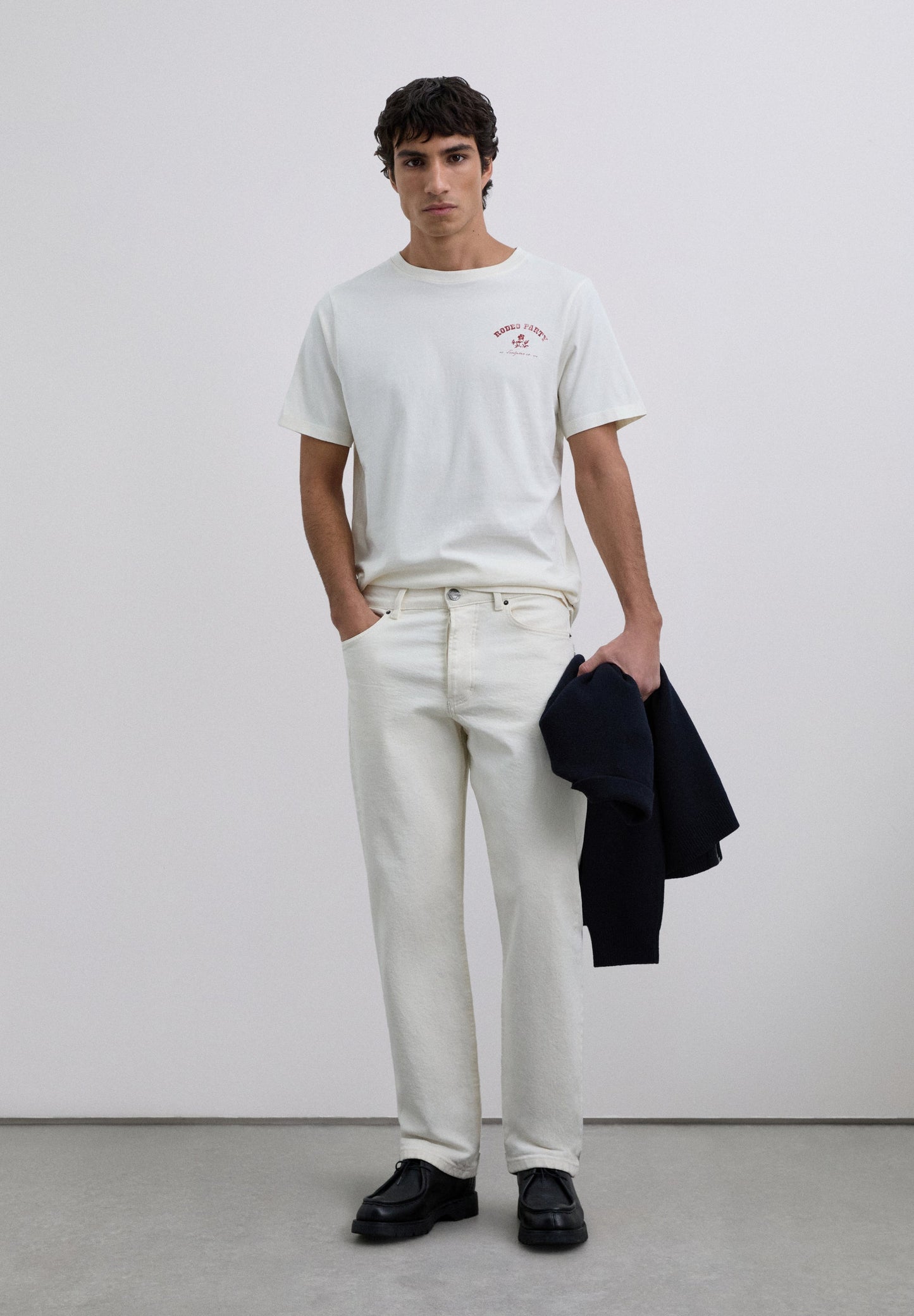 T-SHIRT WITH LOGO PRINT