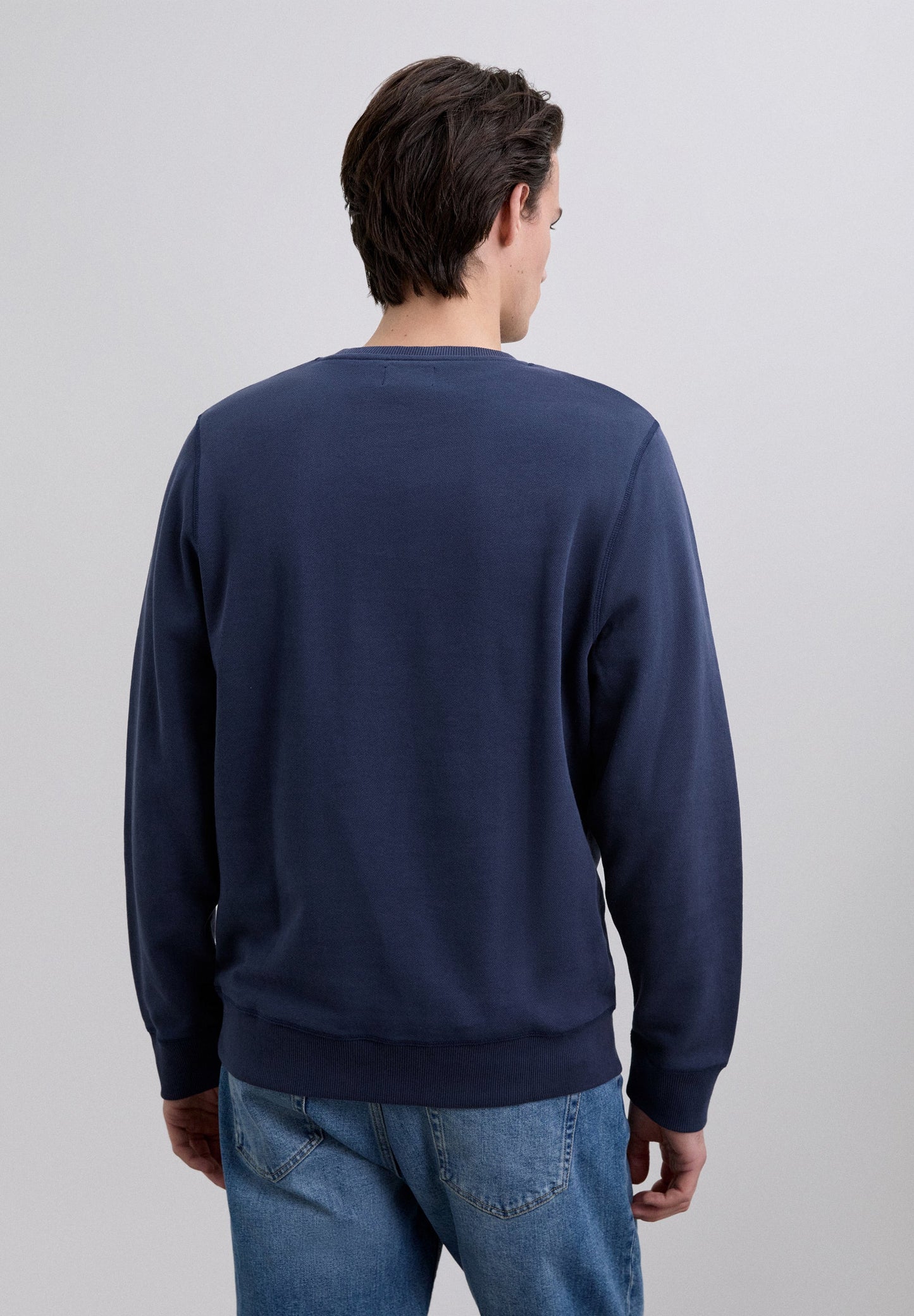 SWEATSHIRT WITH EMBROIDERED SKULL