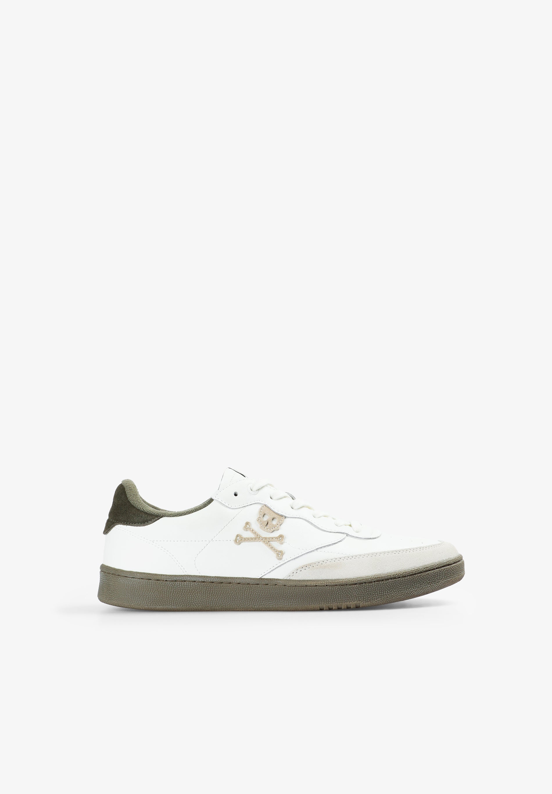 LEATHER SKULL SNEAKERS
