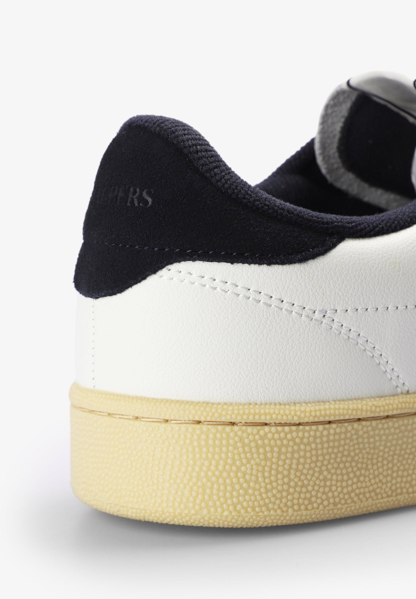 LEATHER SKULL SNEAKERS