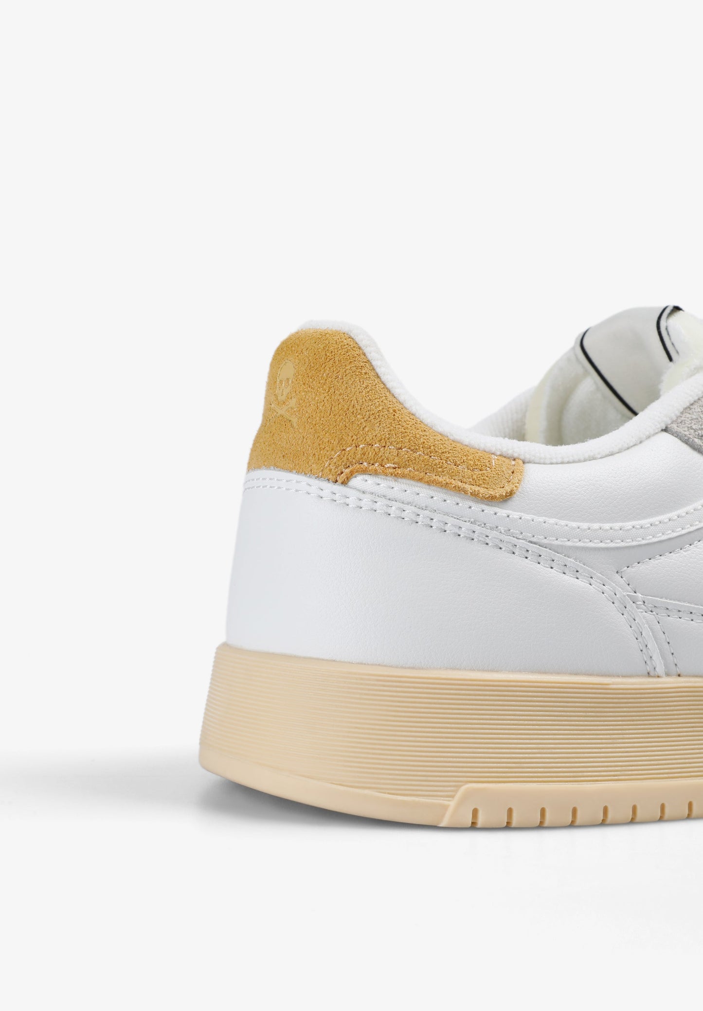 LEATHER SKULL SNEAKERS