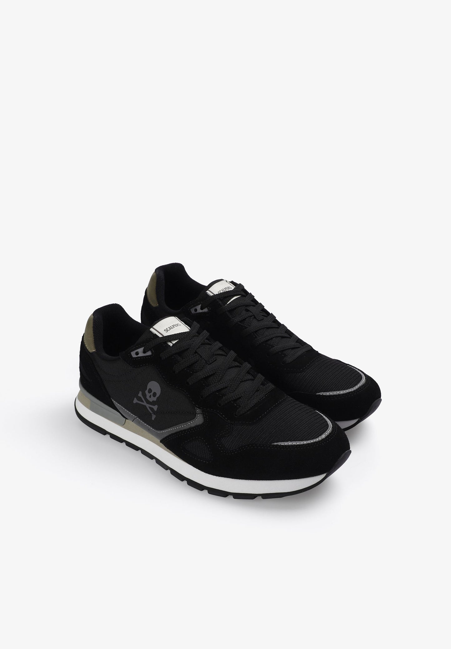 LEATHER SKULL SNEAKERS
