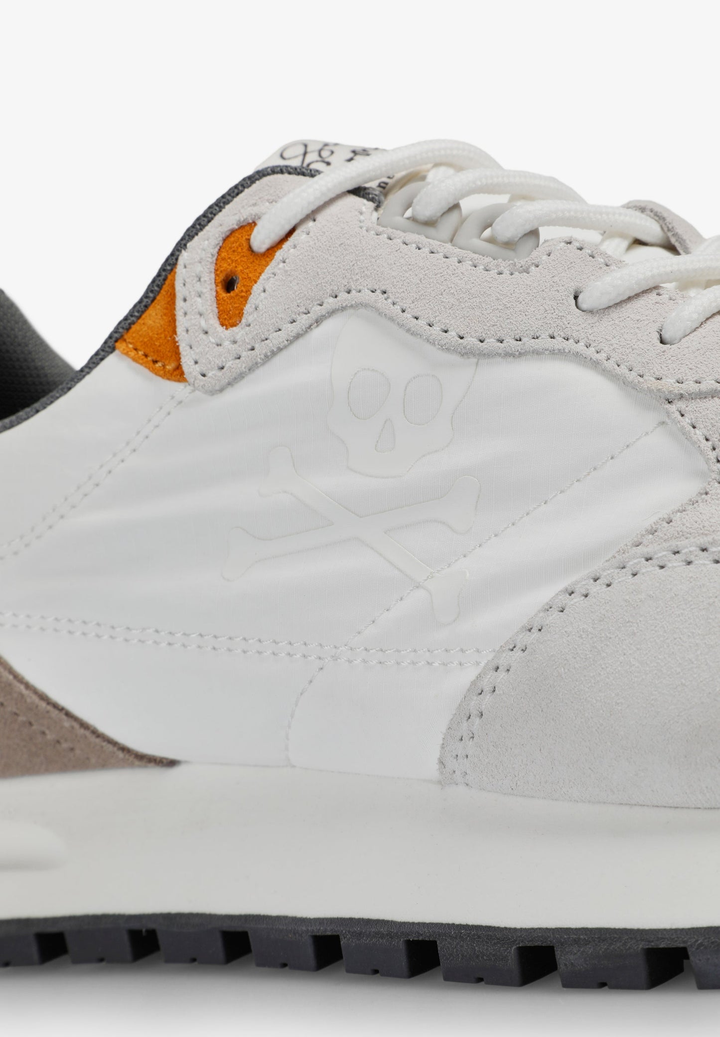 SCRIO 26 SNEAKERS
