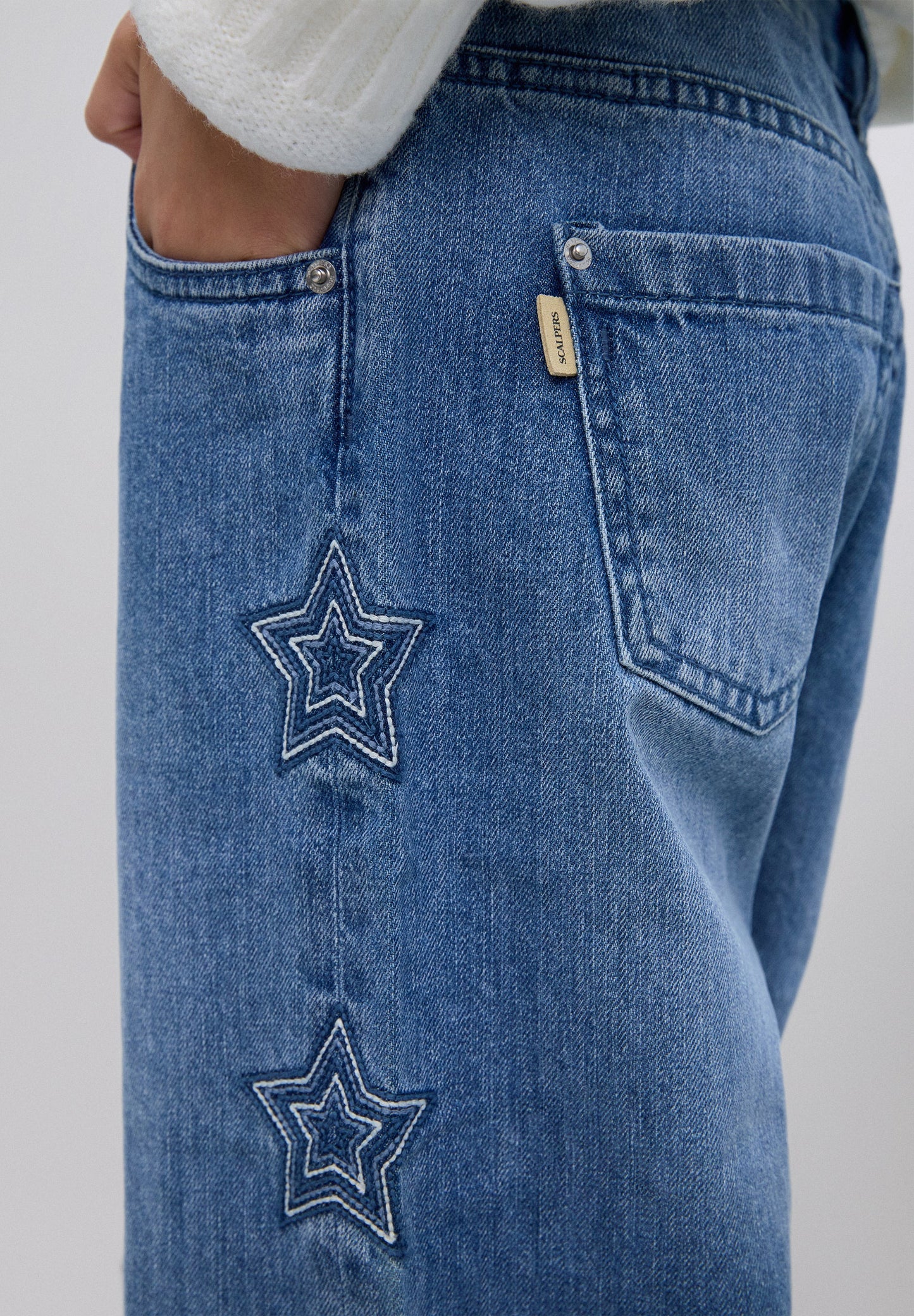 WIDE LEG TROUSERS WITH EMBROIDERED STARS