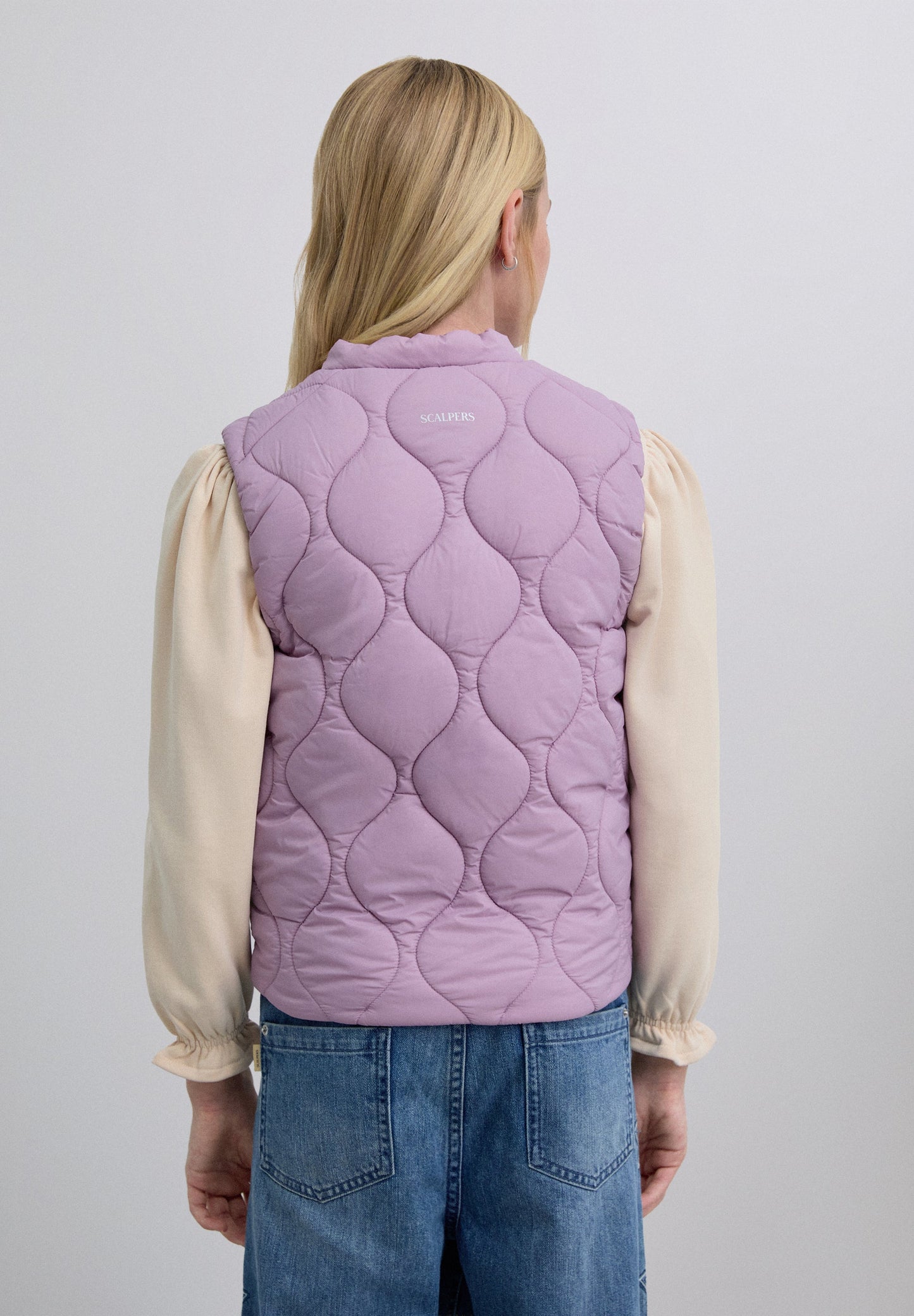 PUFFER VEST WITH SKULL
