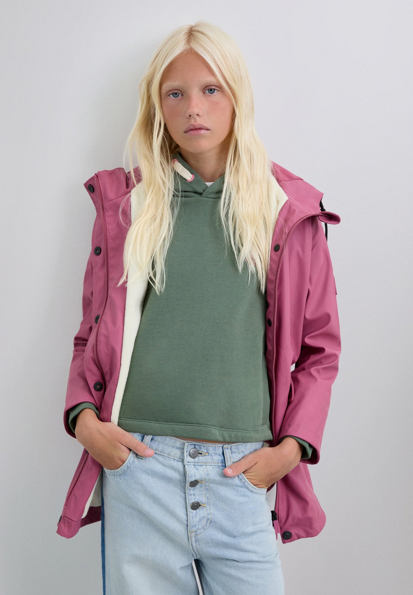 WATERPROOF JACKET