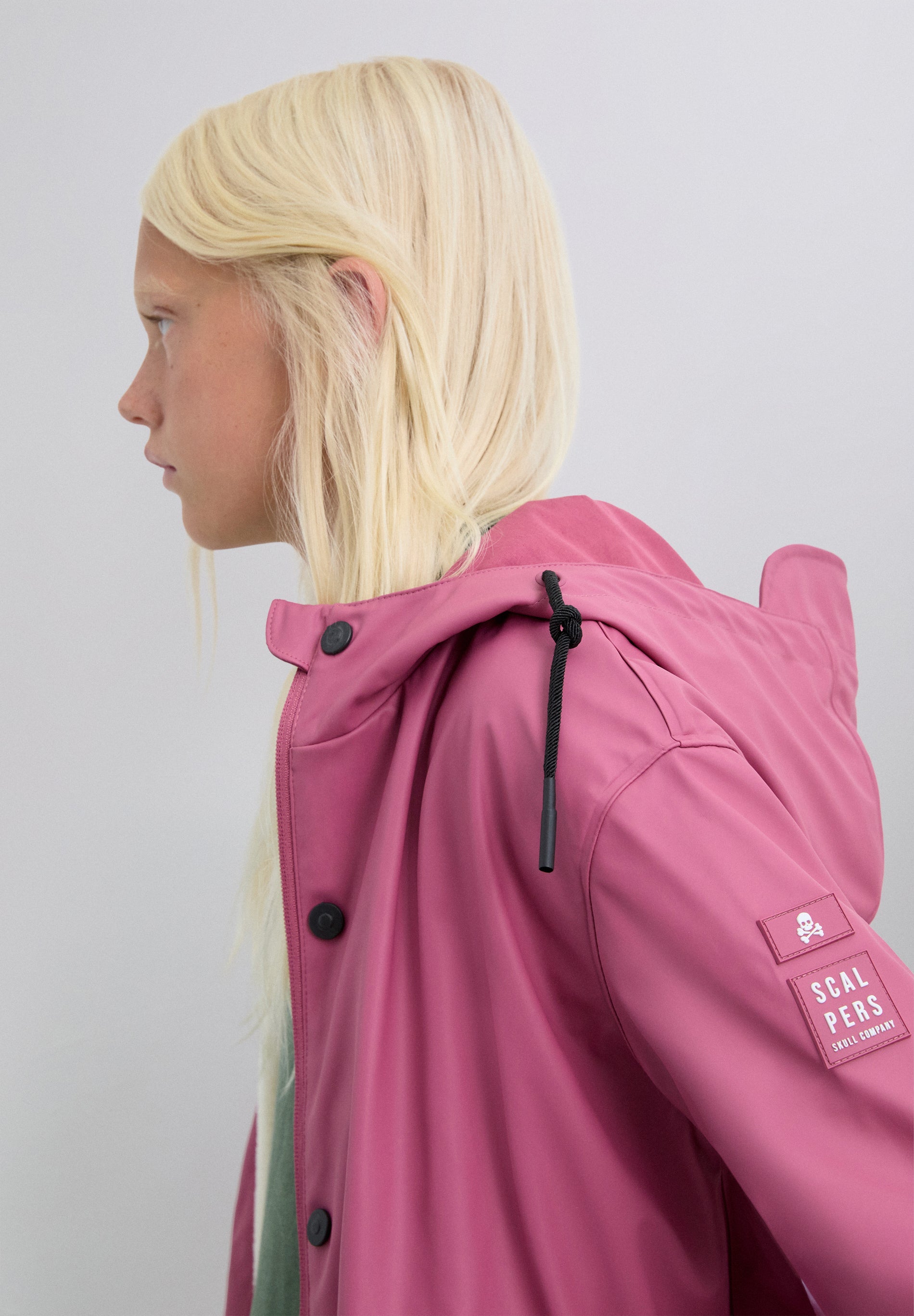 WATERPROOF JACKET