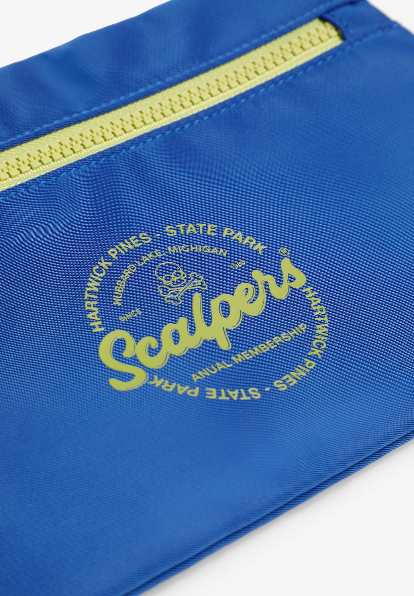 LOGO PRINT CASE