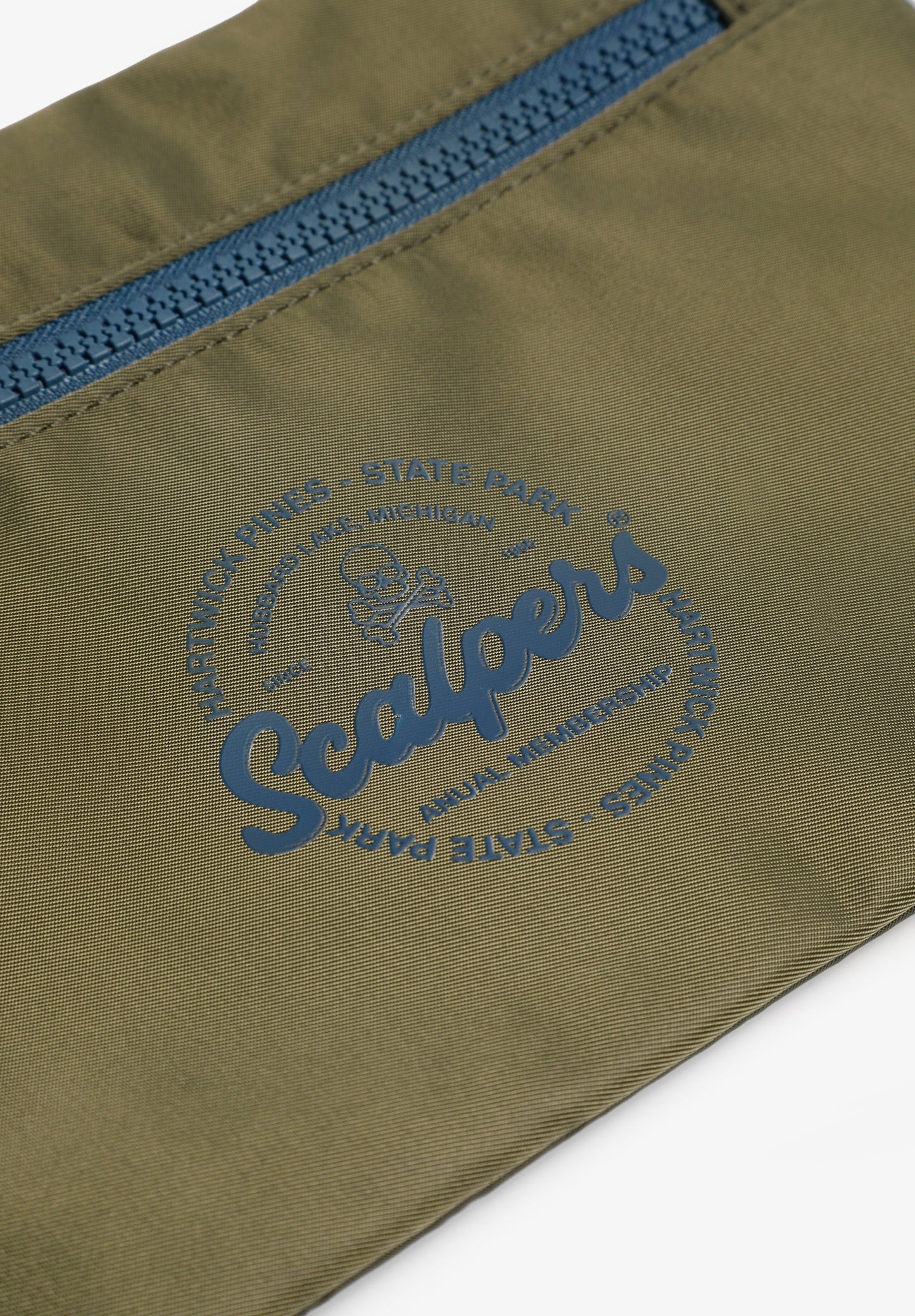 LOGO PRINT CASE