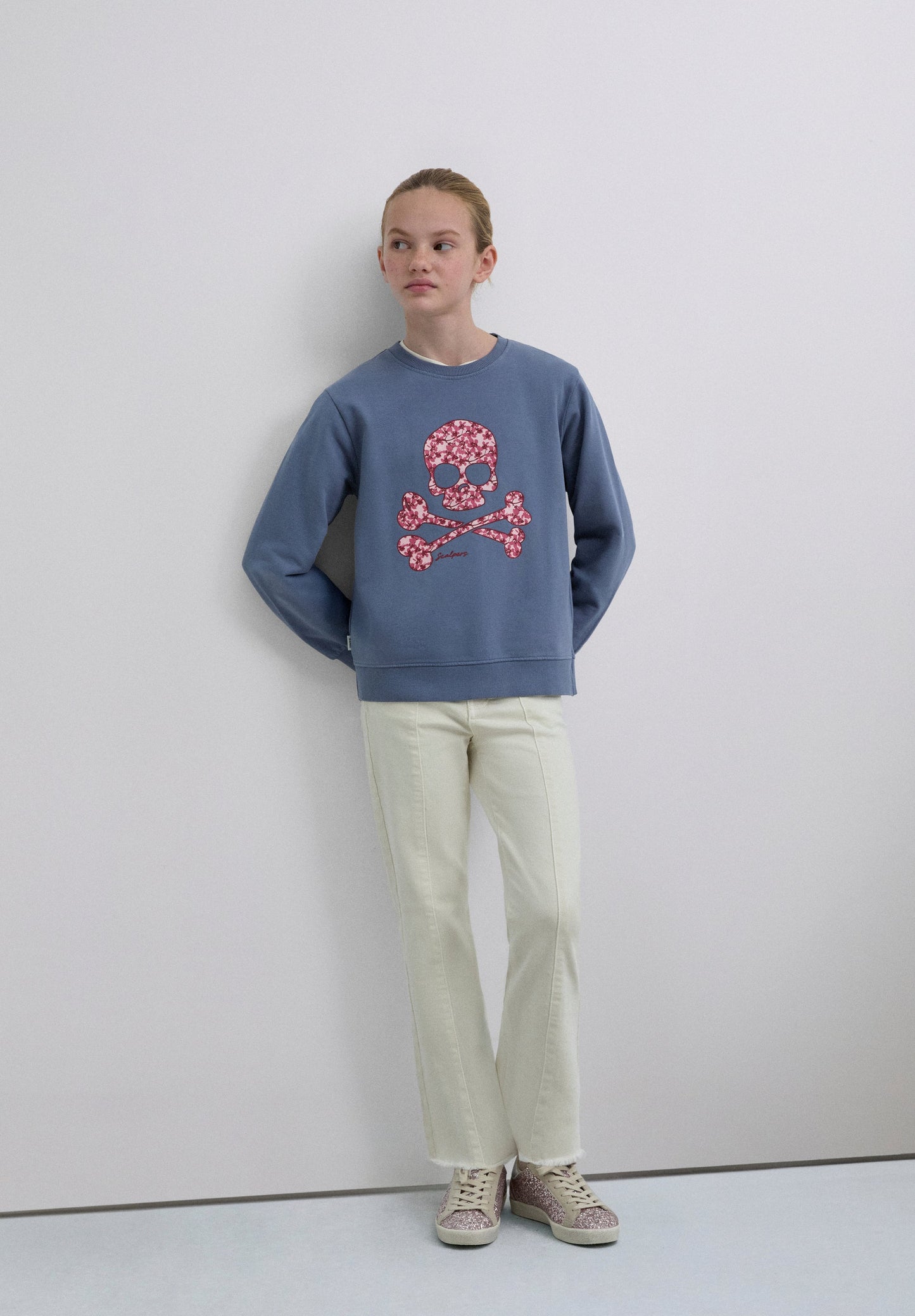 FLORAL PRINT SWEATSHIRT