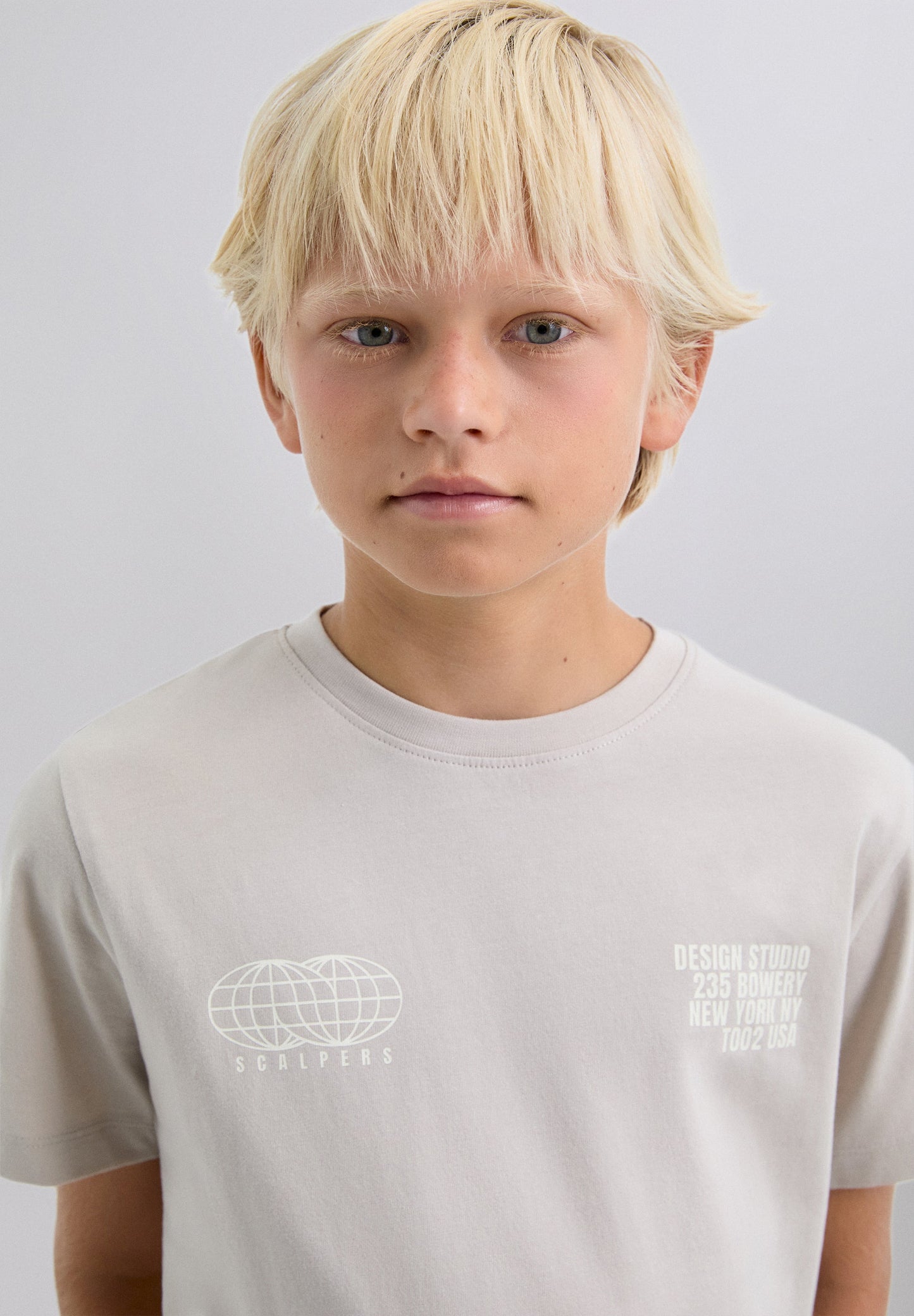 OFF LIMITS PRINT T-SHIRT