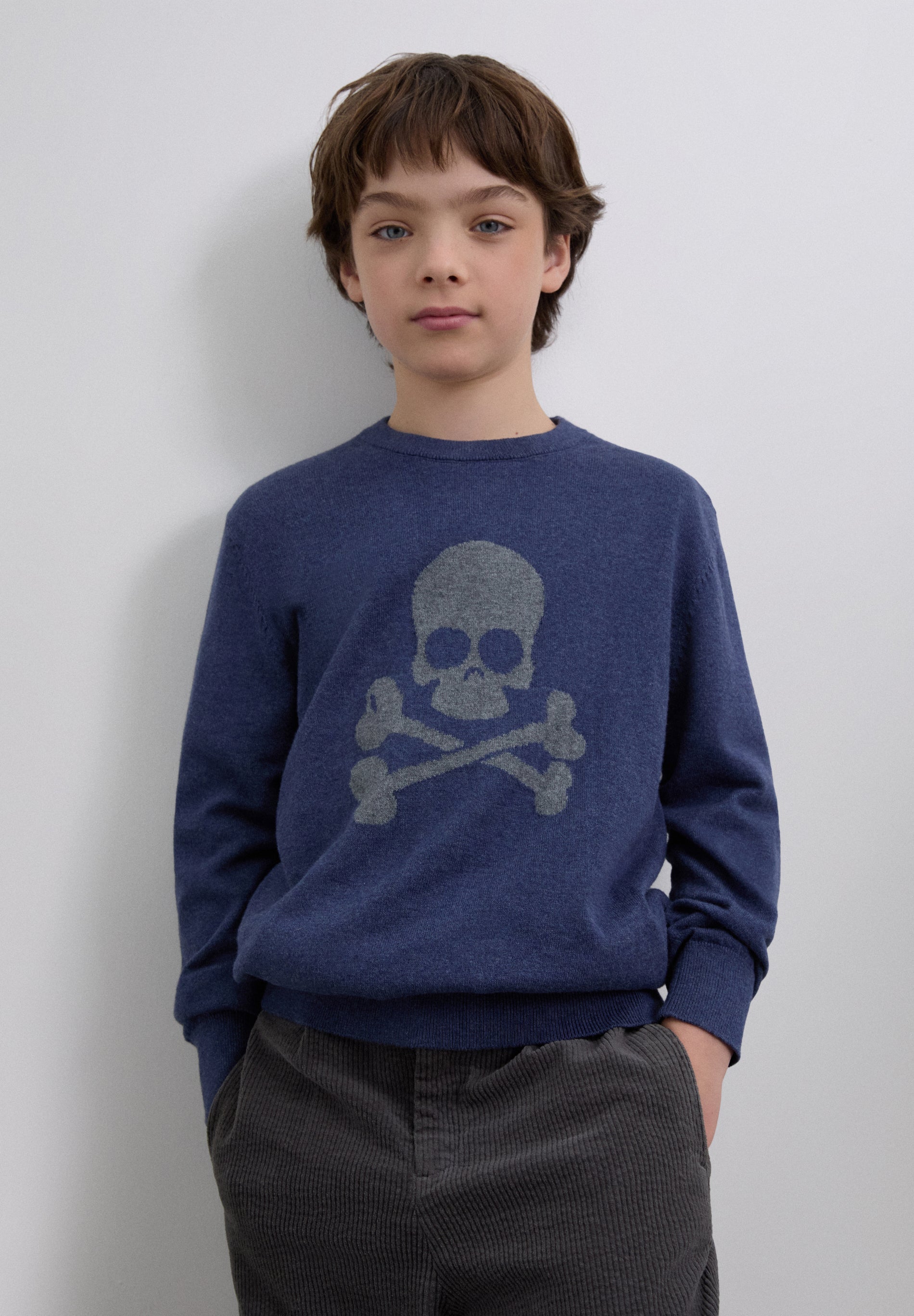 SKULL SWEATER